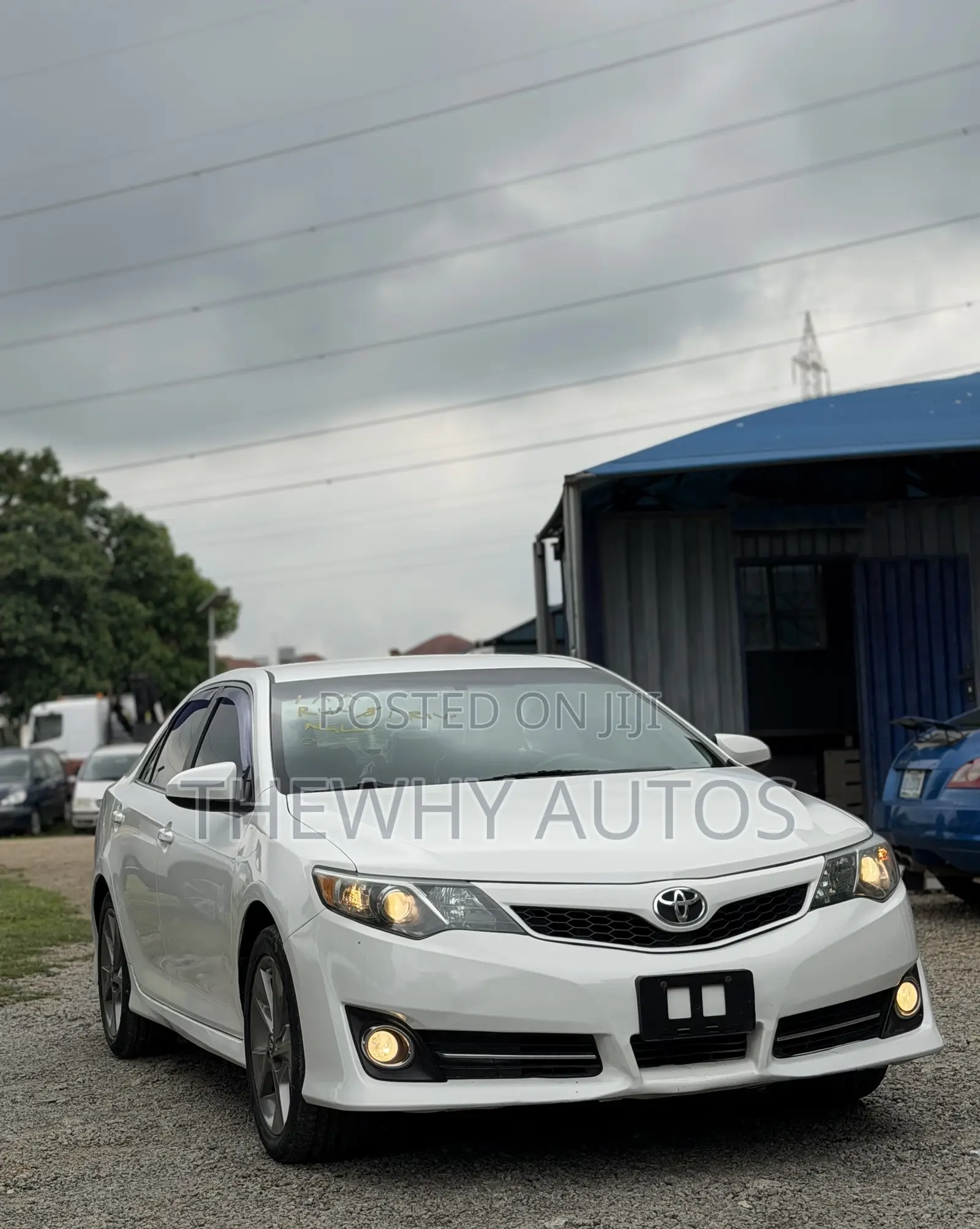 Toyota Camry SE 4dr Sedan (3.5L 6cyl 6A) 2014 White