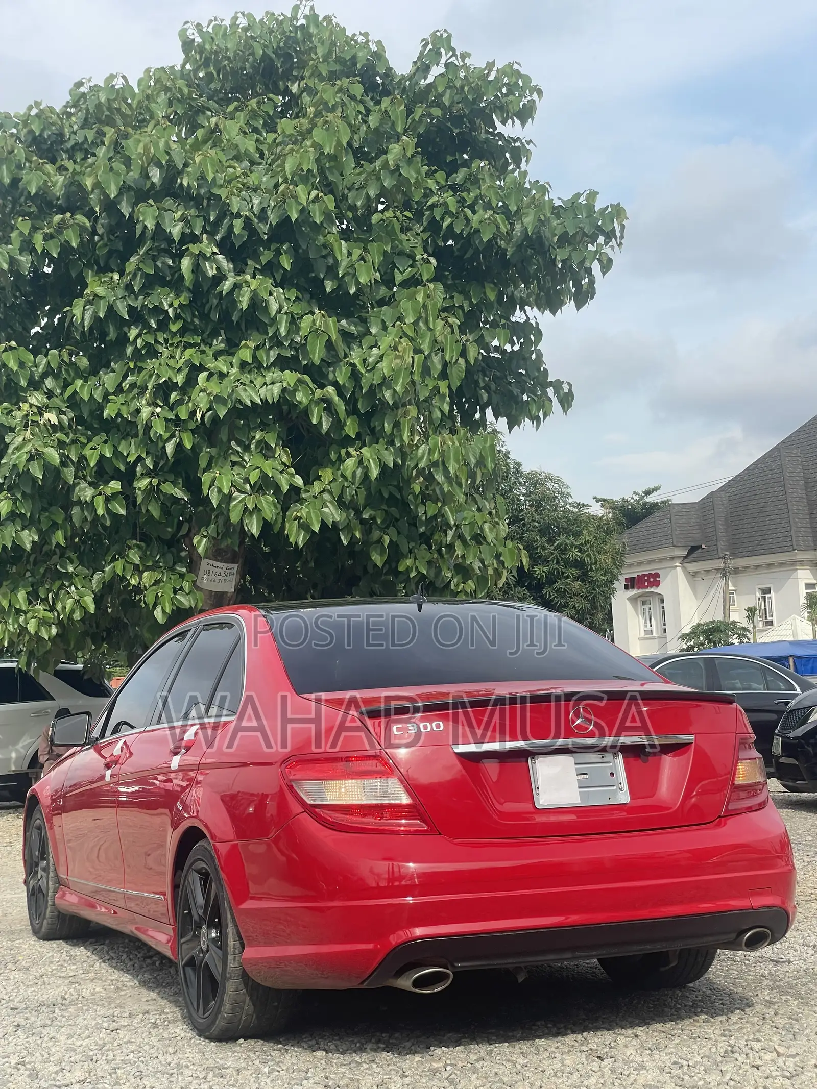 Mercedes-Benz C300 2010 Red