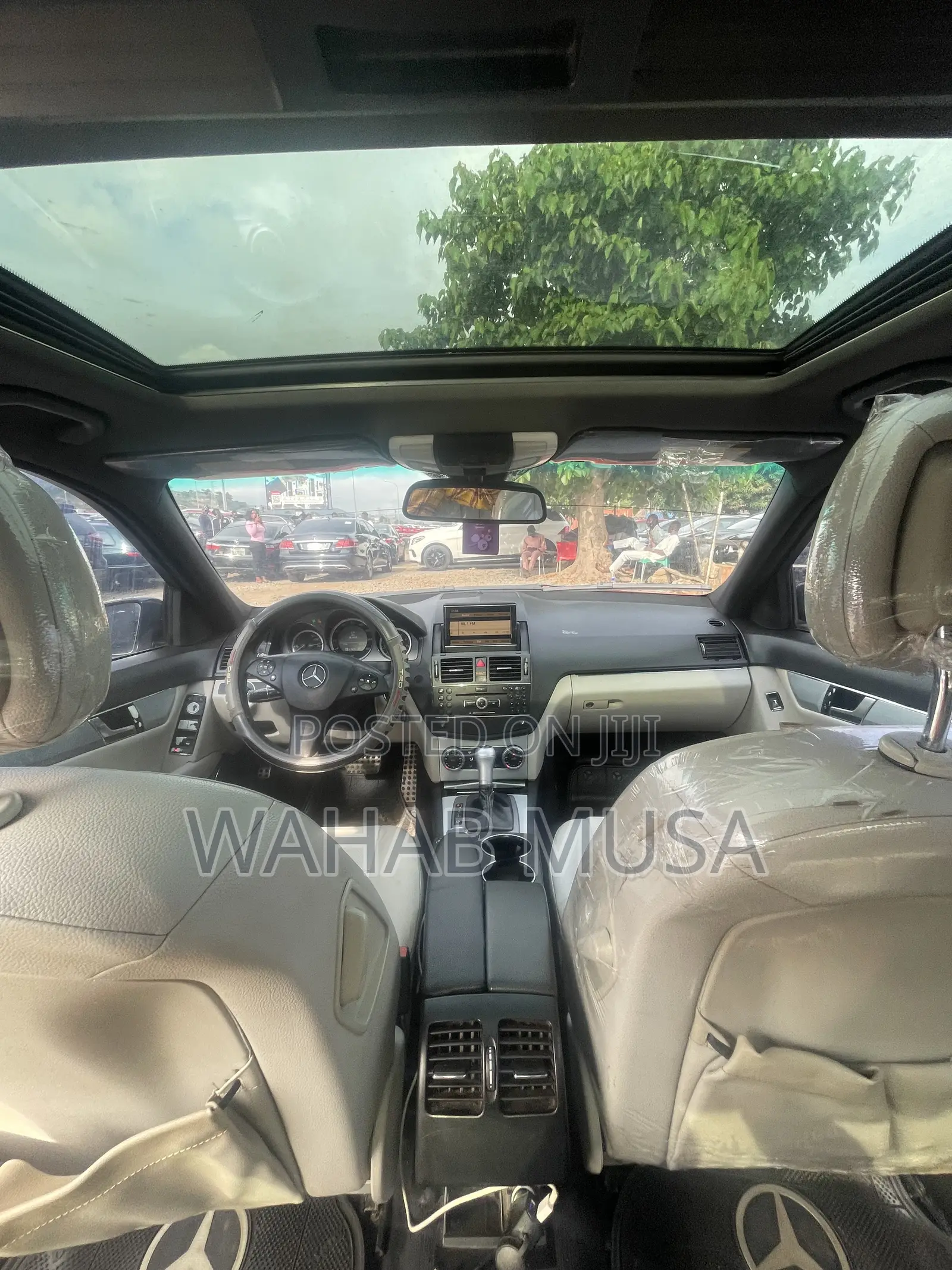 Mercedes-Benz C300 2010 Red