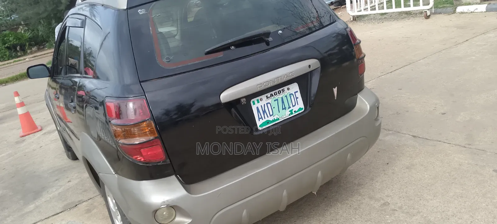 Pontiac Vibe Automatic 2003 Black