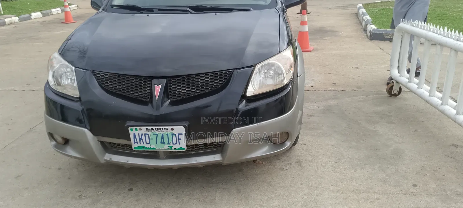 Pontiac Vibe Automatic 2003 Black