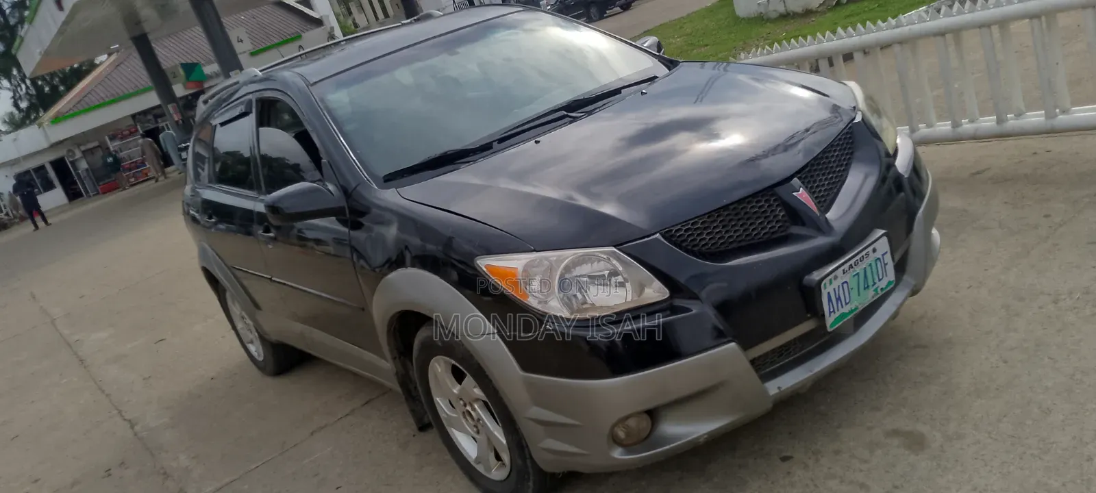 Pontiac Vibe Automatic 2003 Black