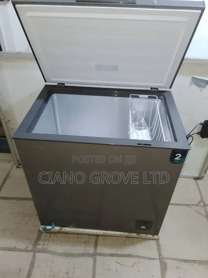 Hisense Freezer 260 Liters