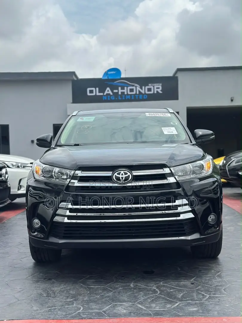 Toyota Highlander Limited 4dr SUV AWD (3.5L 6cyl 6A) 2015 Black