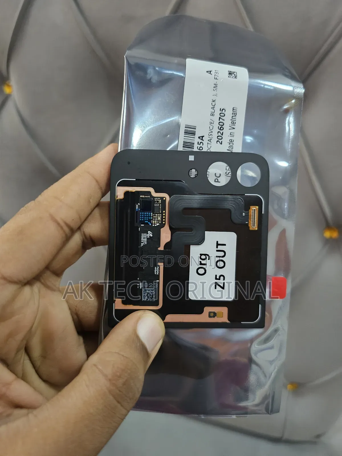 Samsung Galaxy Flip 4 , 5 and Flip 6 Front Screen Original