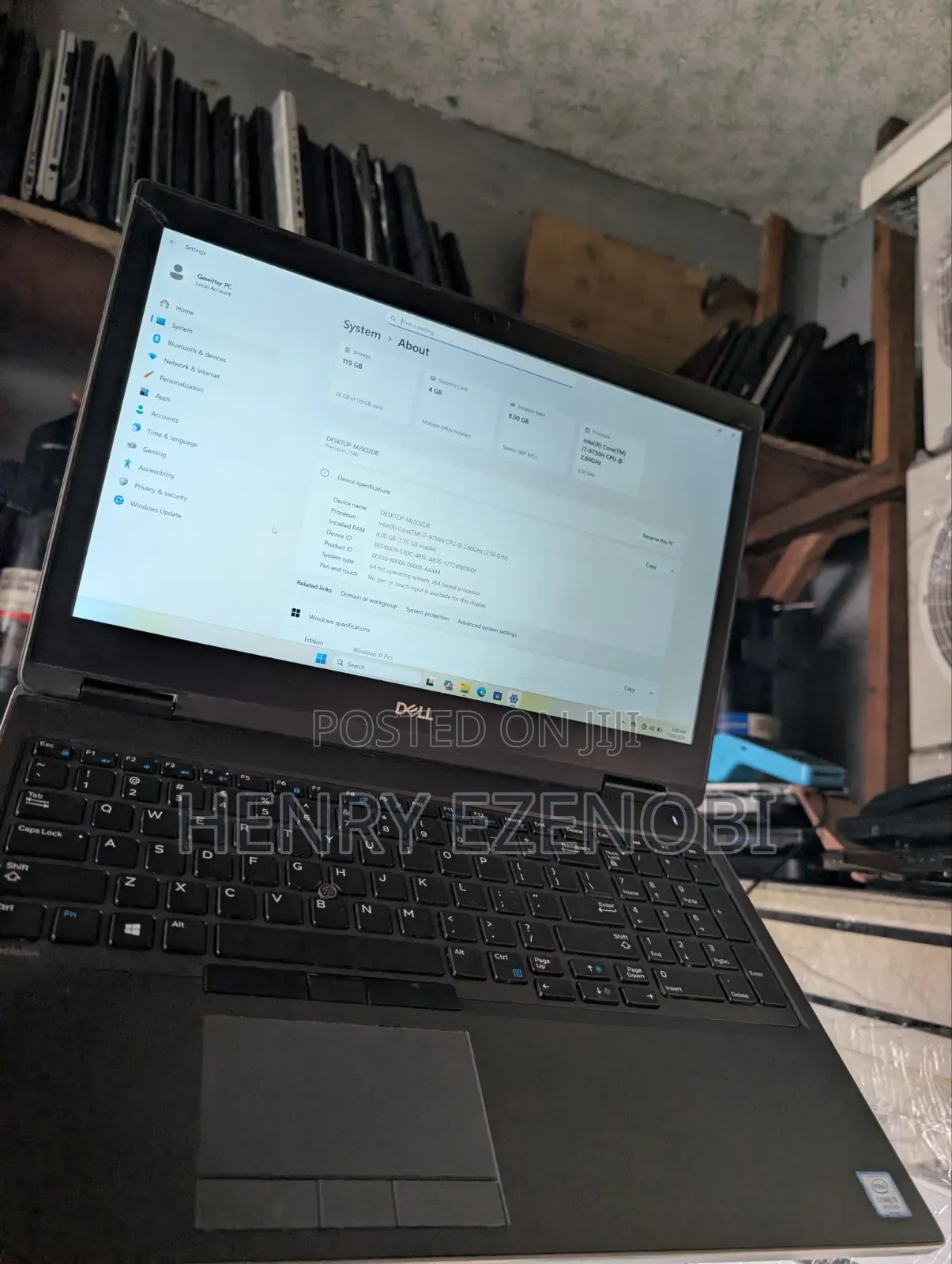 Laptop Dell Precision 7540 16GB Intel Core i7 HDD+SSD 512GB