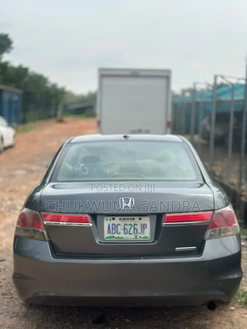 Honda Accord 2011 Gray