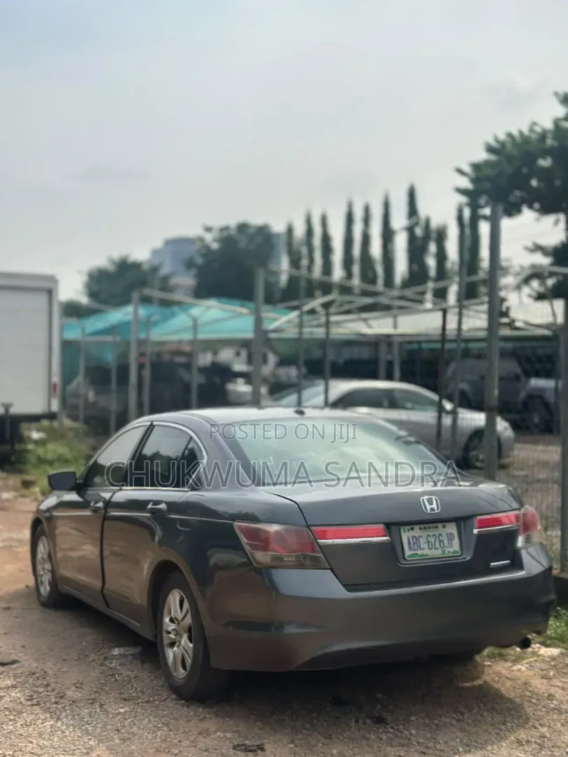Honda Accord 2011 Gray
