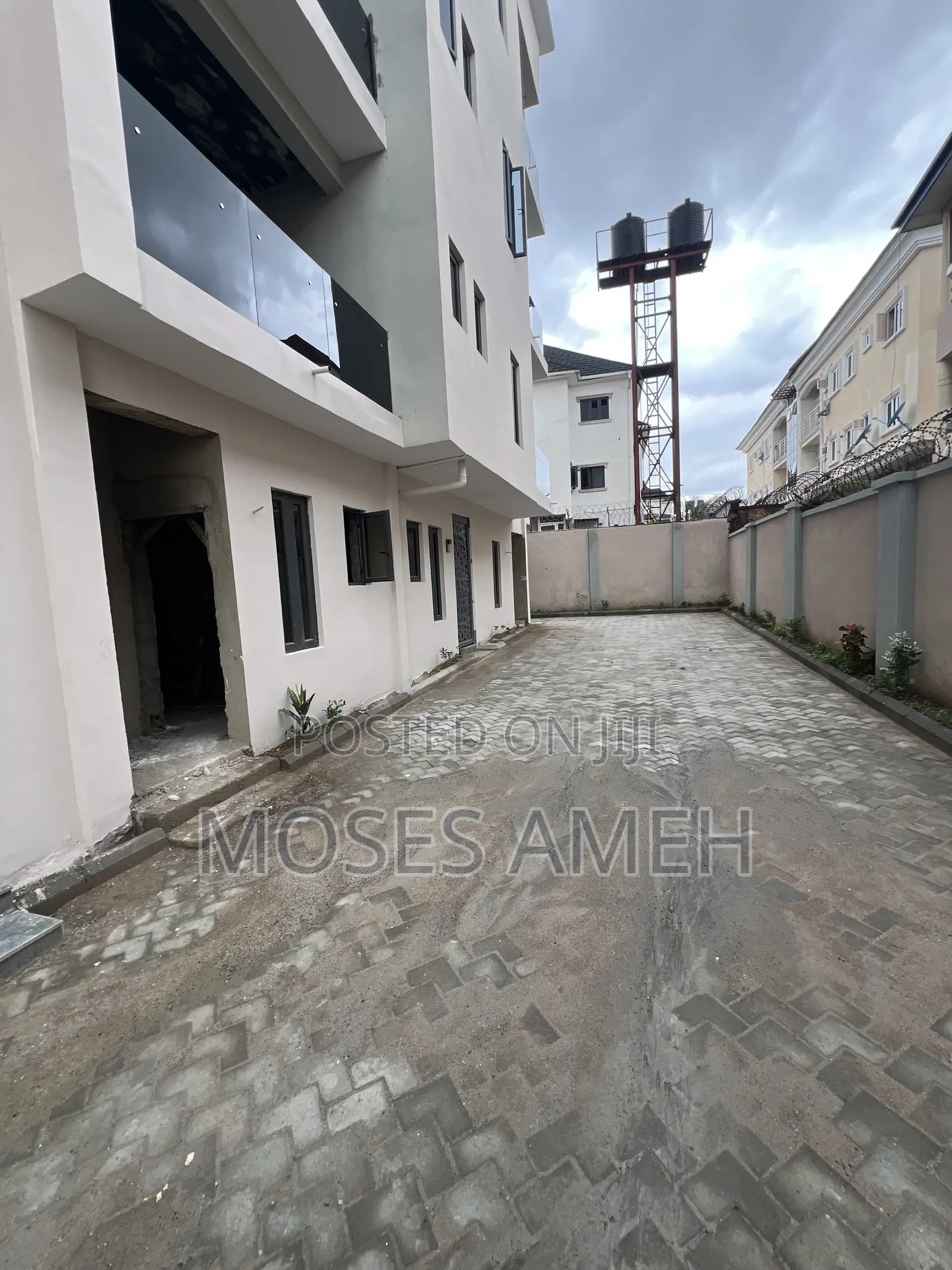 3bdrm Block of Flats in Wuye for sale
