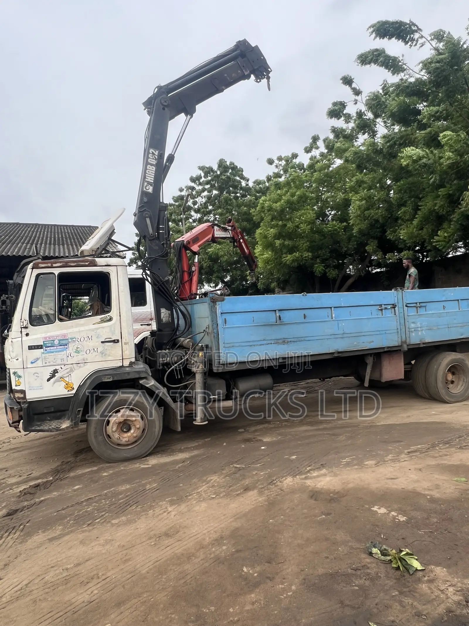 Self Loader Trucks Available for Hire
