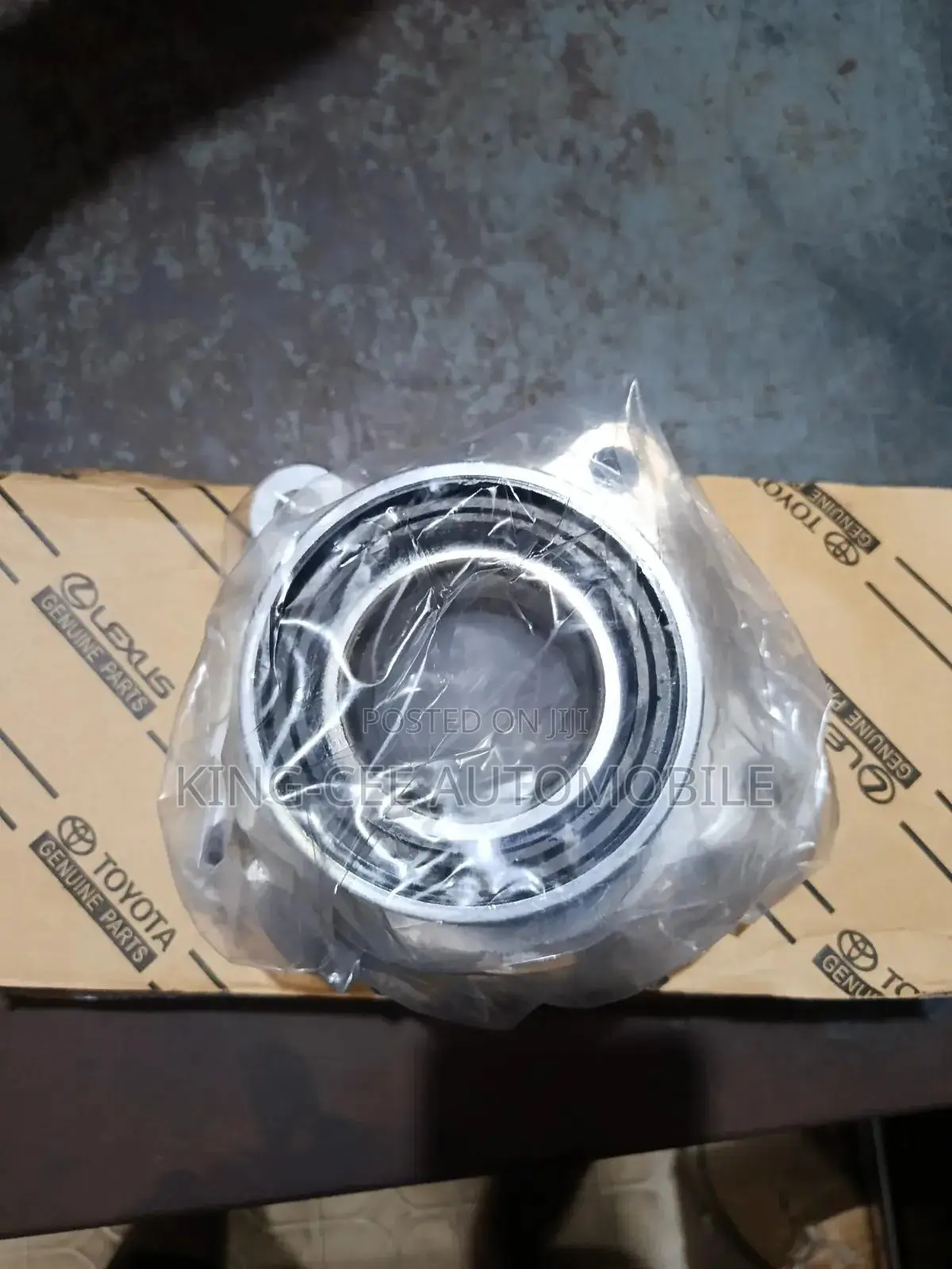 Rear/Back Hub Landcruiser,Lx570 2008-2020