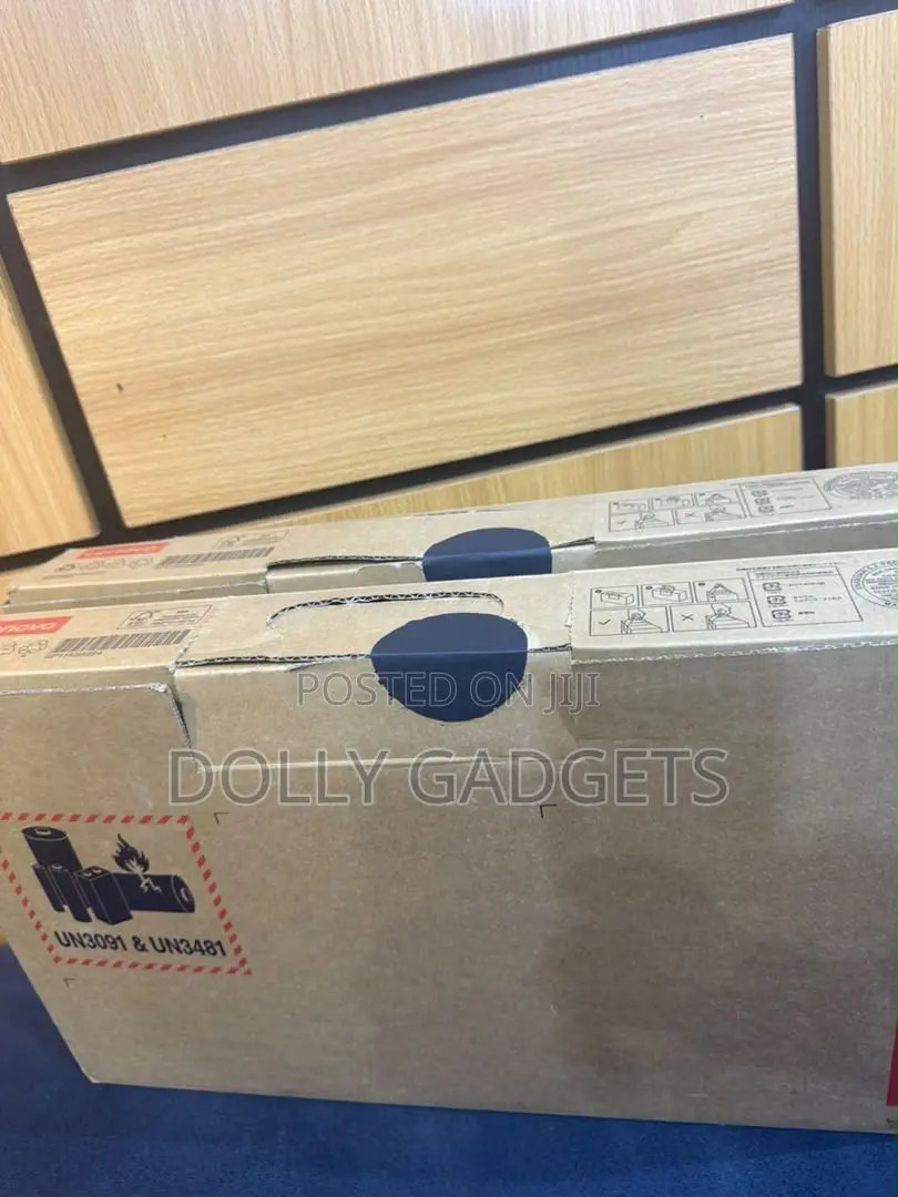 New Laptop Lenovo ThinkPad T14 16GB Intel Core i5 SSD 512GB