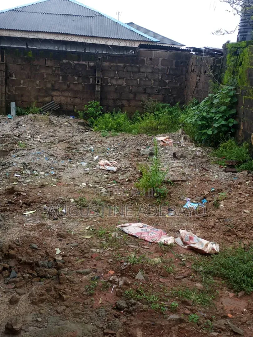 270sqmtr Land Space In A Terrain And Secured Environment.
