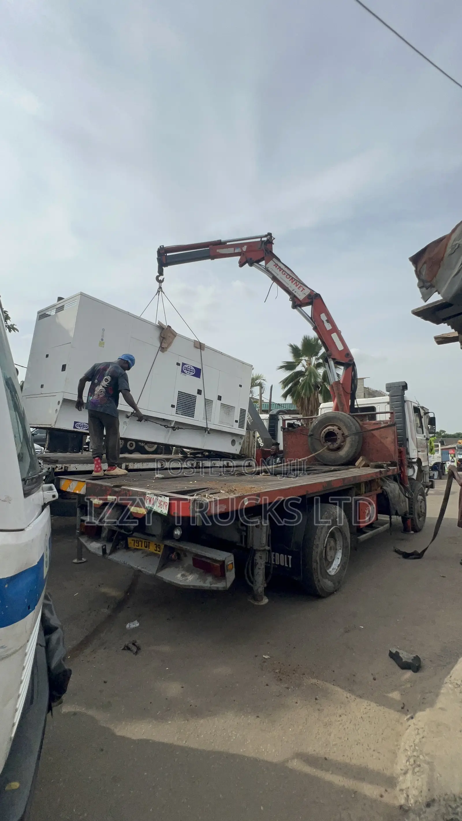 Reliable Hiab Truck Rental Services in Nigeria