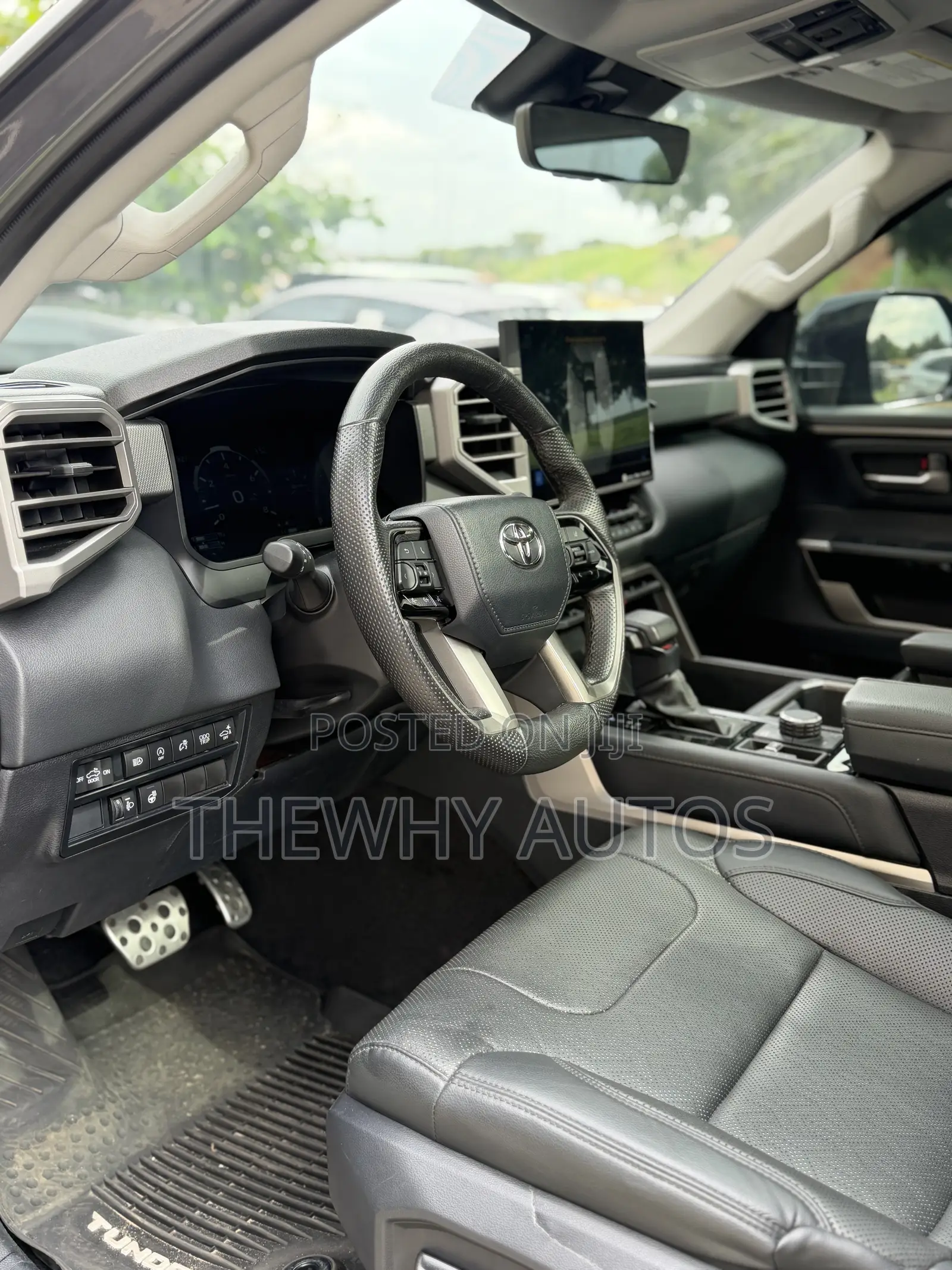 Toyota Tundra Limited CrewMax 6.5' Bed 2024 Gray