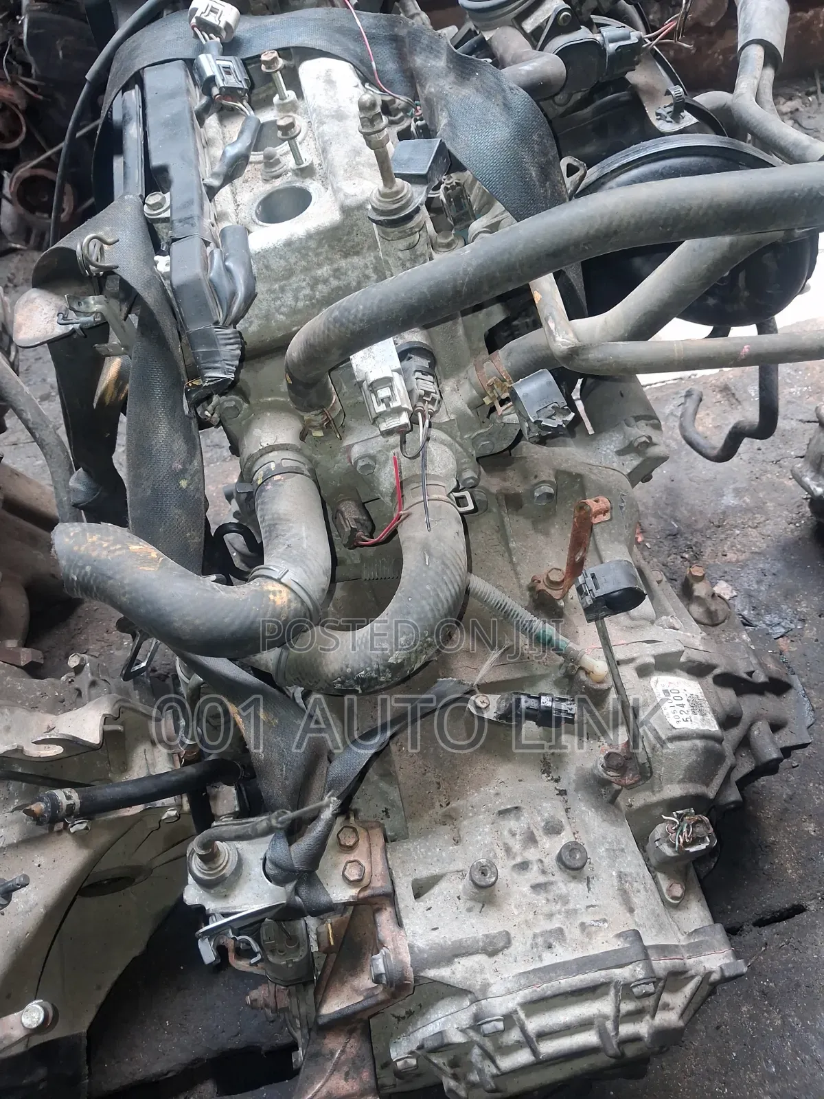 2sz Engine and Gearbox for Toyota Yaris 2002-2005 Model.