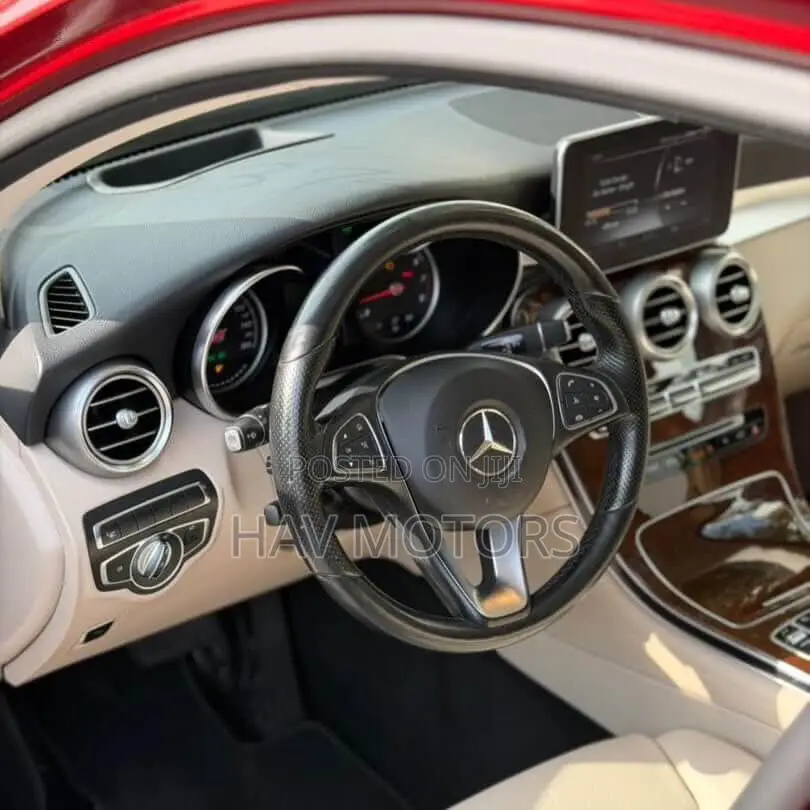 Mercedes-Benz GLC-Class 2017 Red