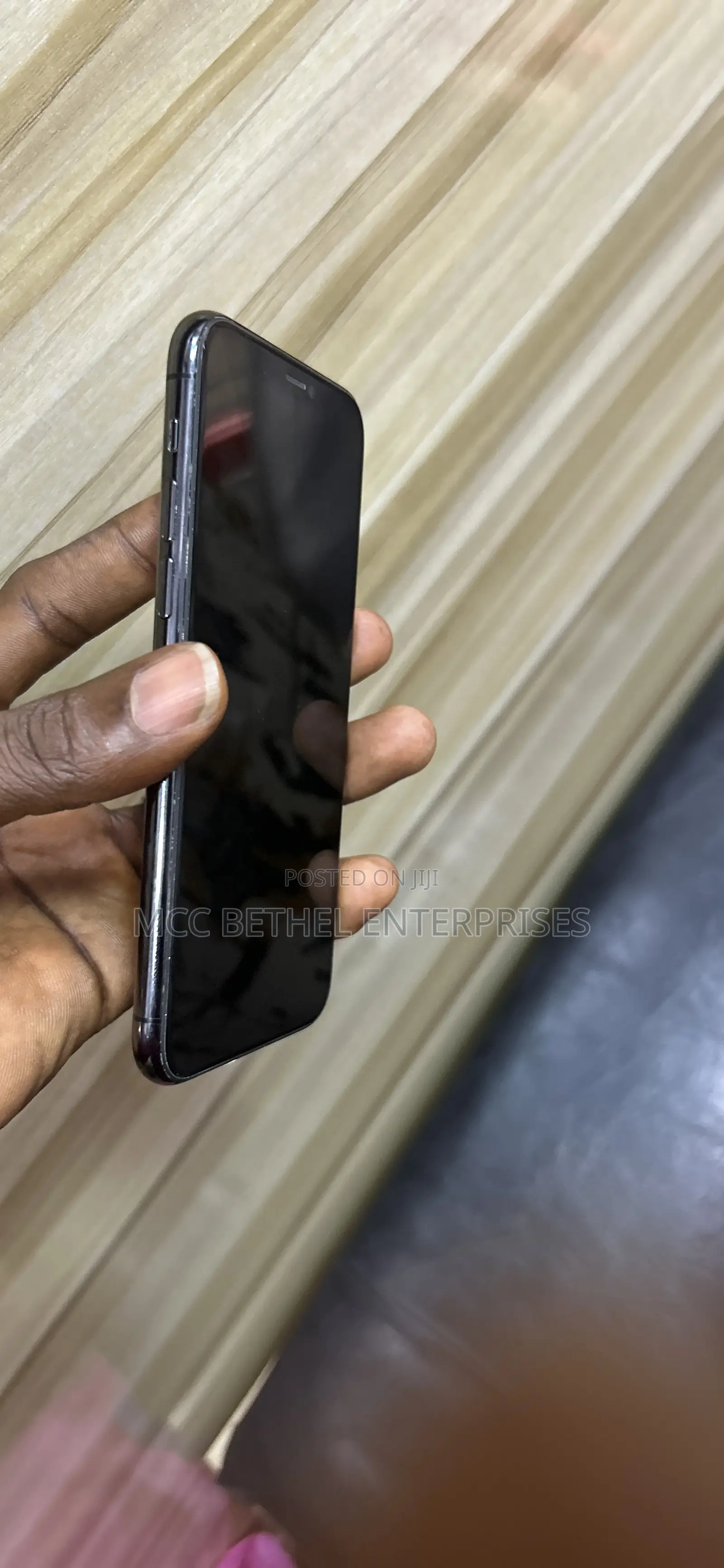 Apple iPhone 11 Pro 64 GB Black
