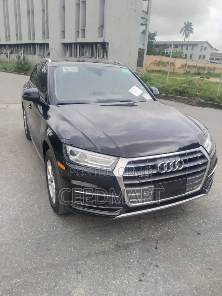 Audi Q5 2.0T Premium AWD quattro 2018 Black