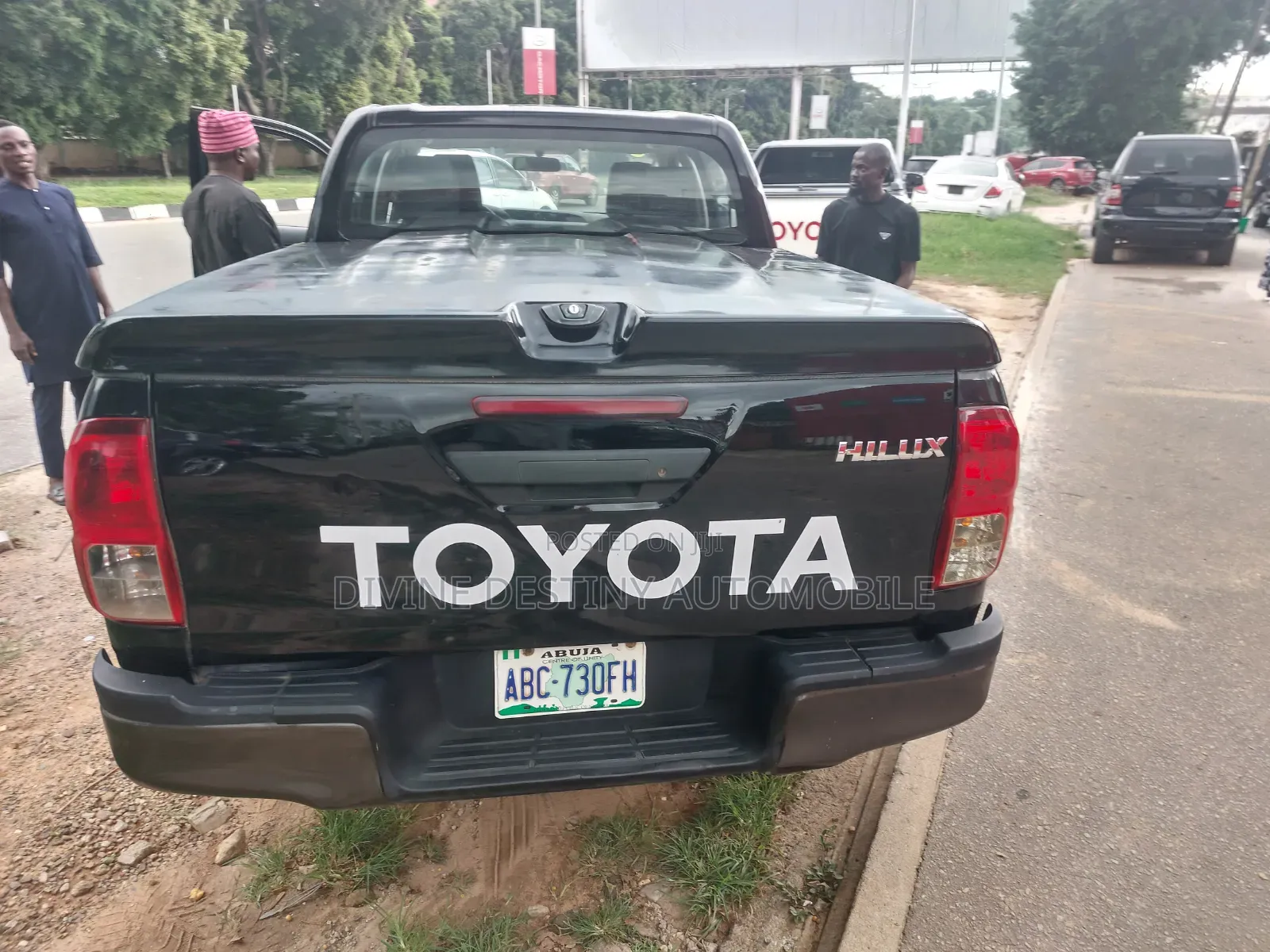 Toyota Hilux 2020 Black
