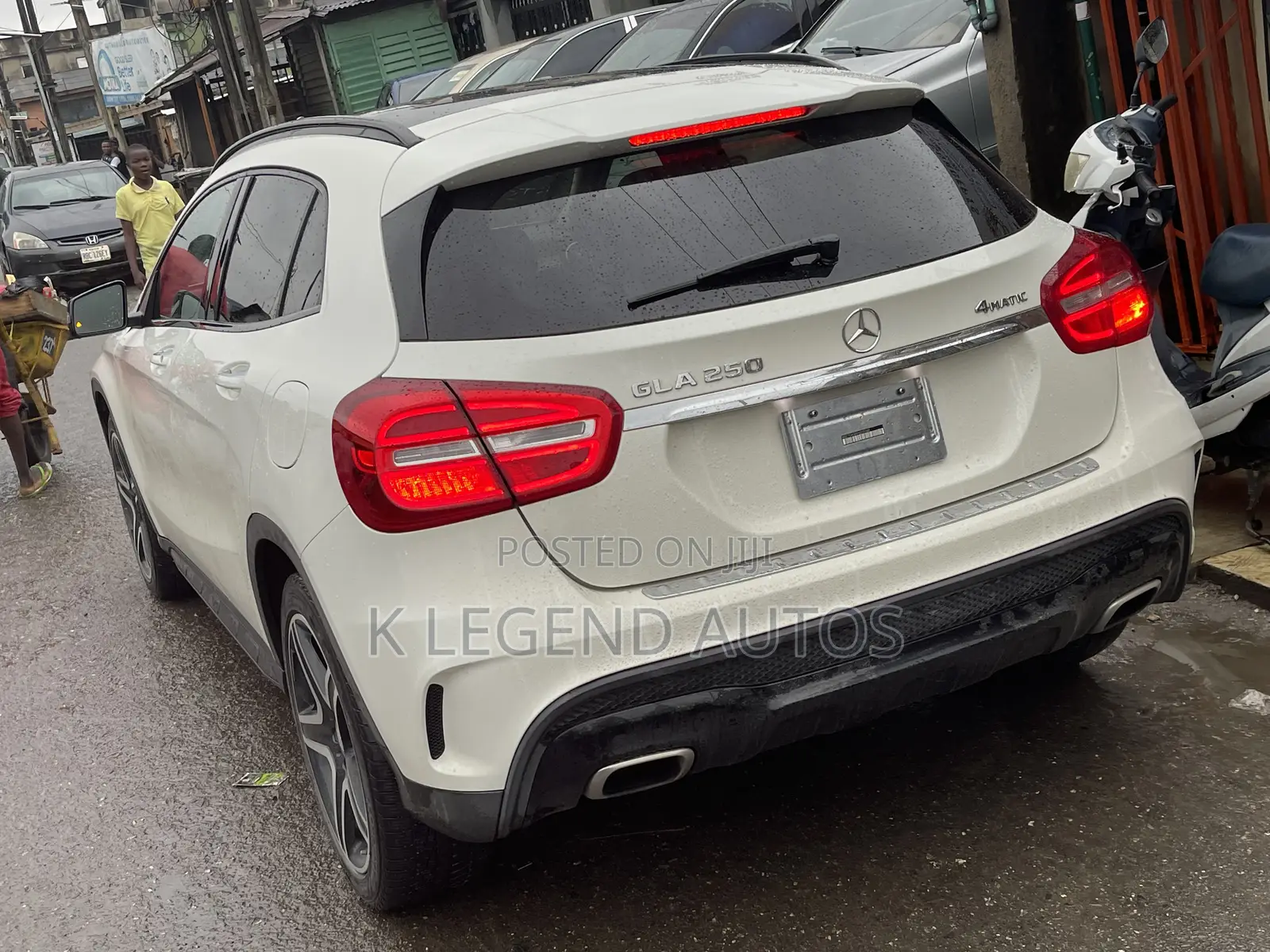 Mercedes-Benz GLA 250 2017 White