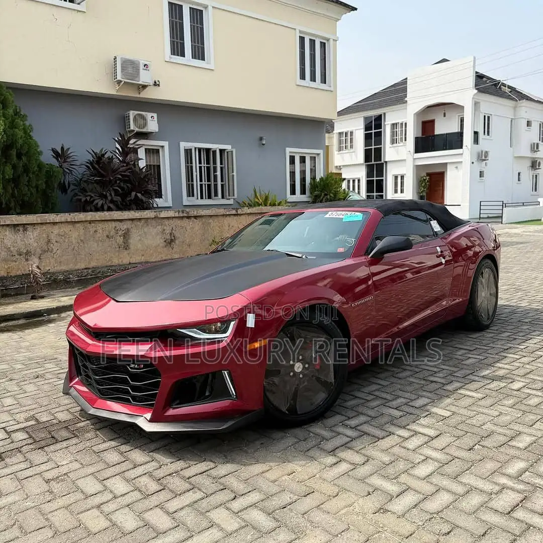 Chevrolet Camaro Rs - Wine for Hire