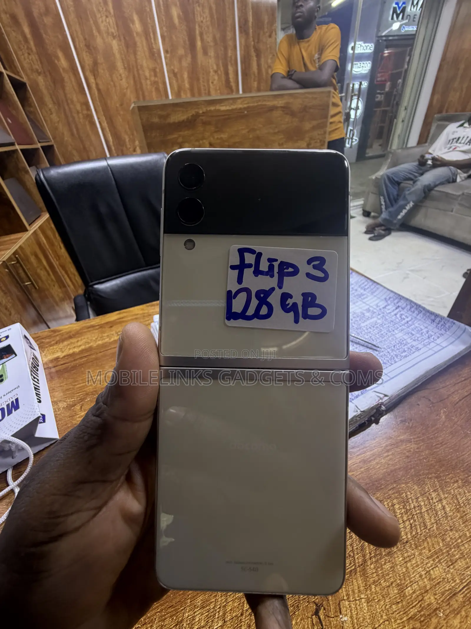 Samsung Galaxy Z Flip 3 128 GB White