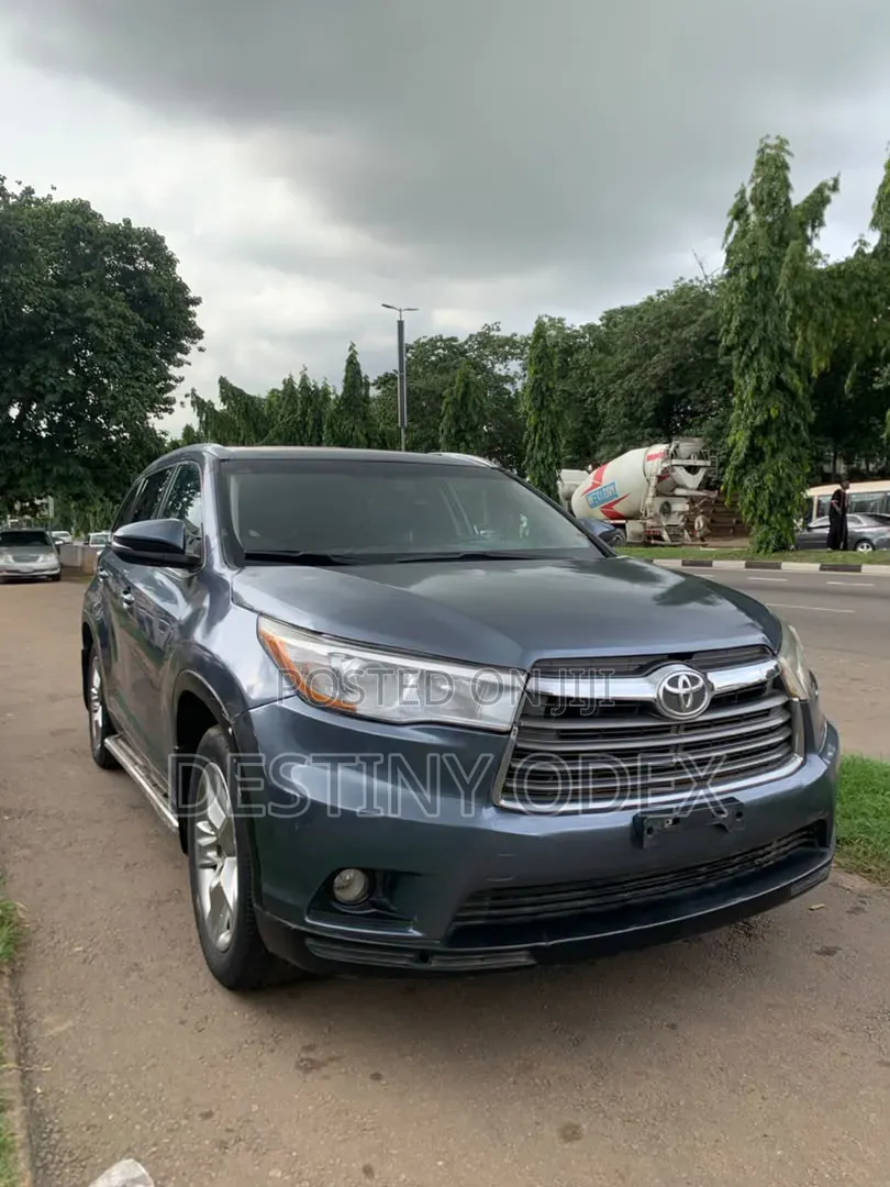 Toyota Highlander 2016 Brown