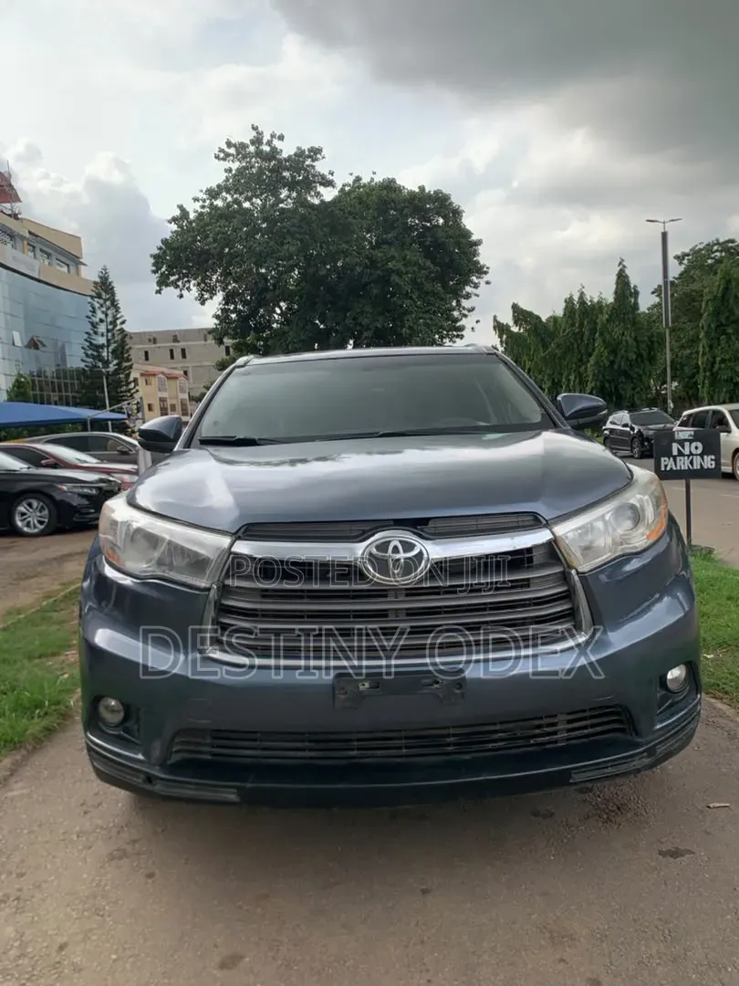 Toyota Highlander 2016 Brown