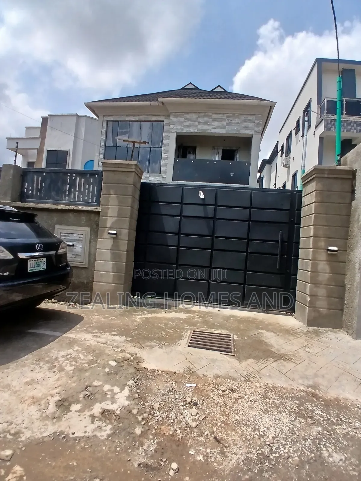 2bdrm Apartment in Puis Eze Estate, Iyana Ipaja for rent