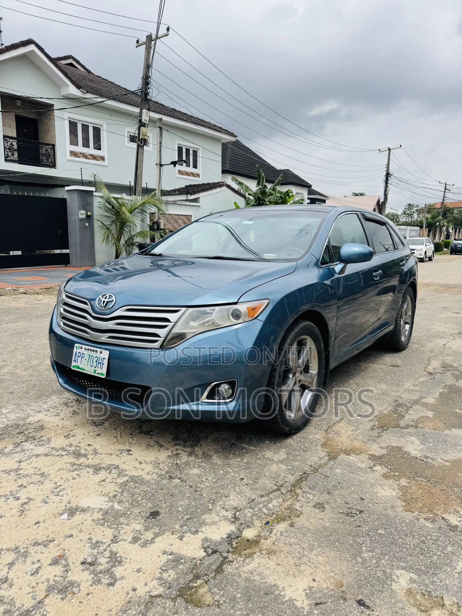 Toyota Venza V6 AWD 2010 Blue
