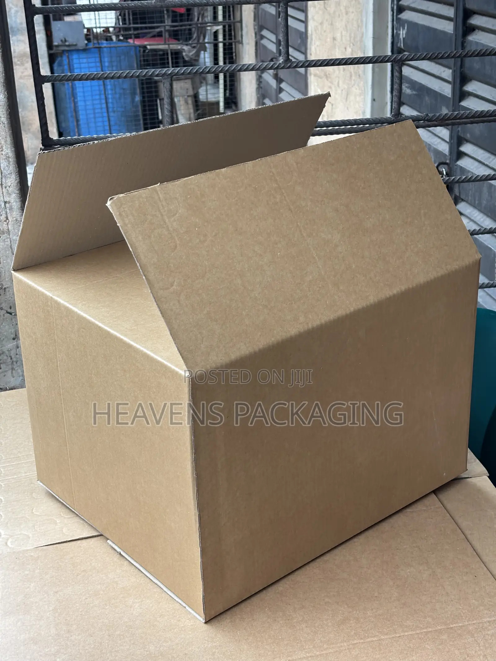 Very Clean Neat Different Sizes of Carton Boxes for Sale