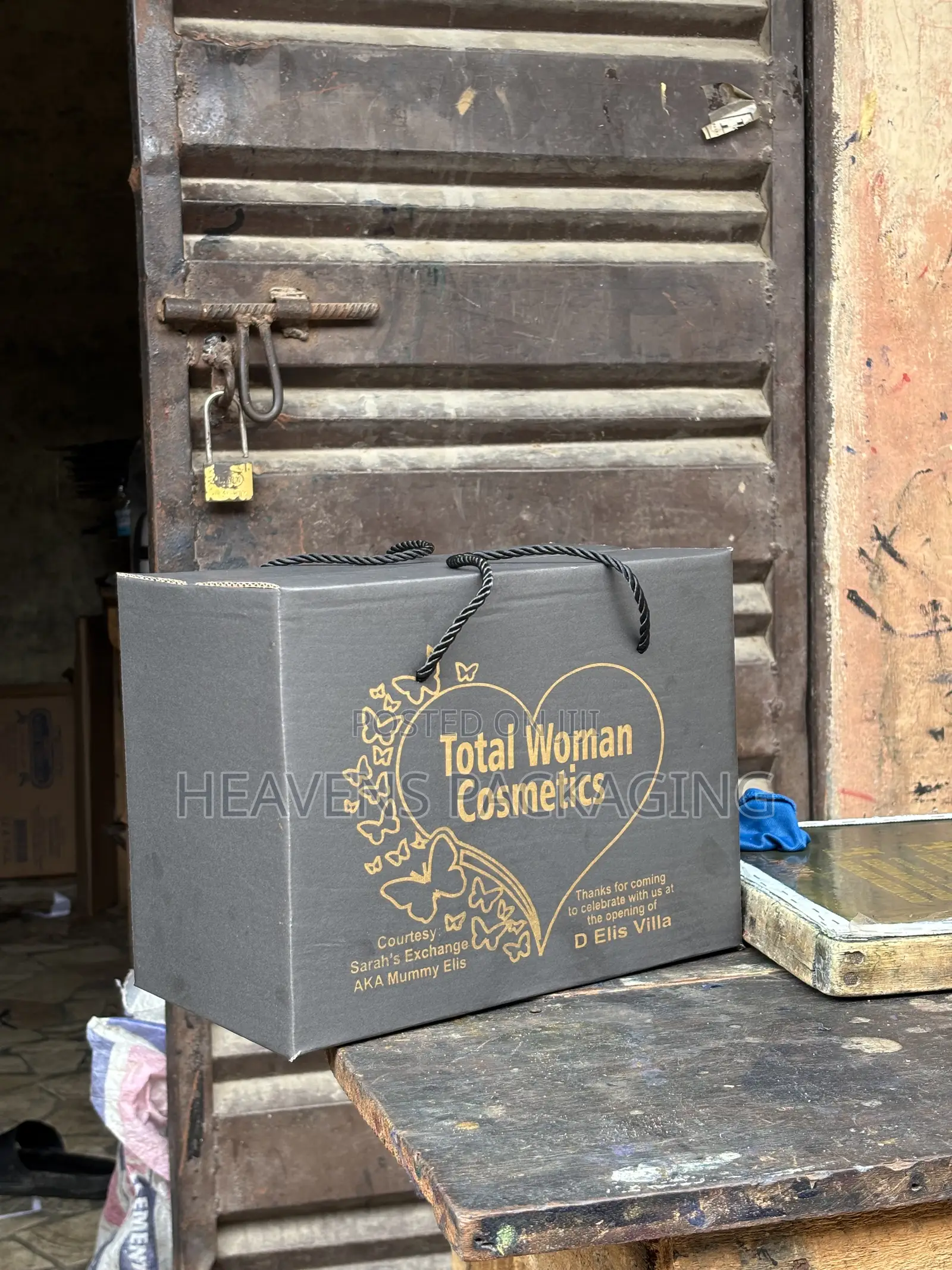 Very Clean Neat Different Sizes of Carton Boxes for Sale