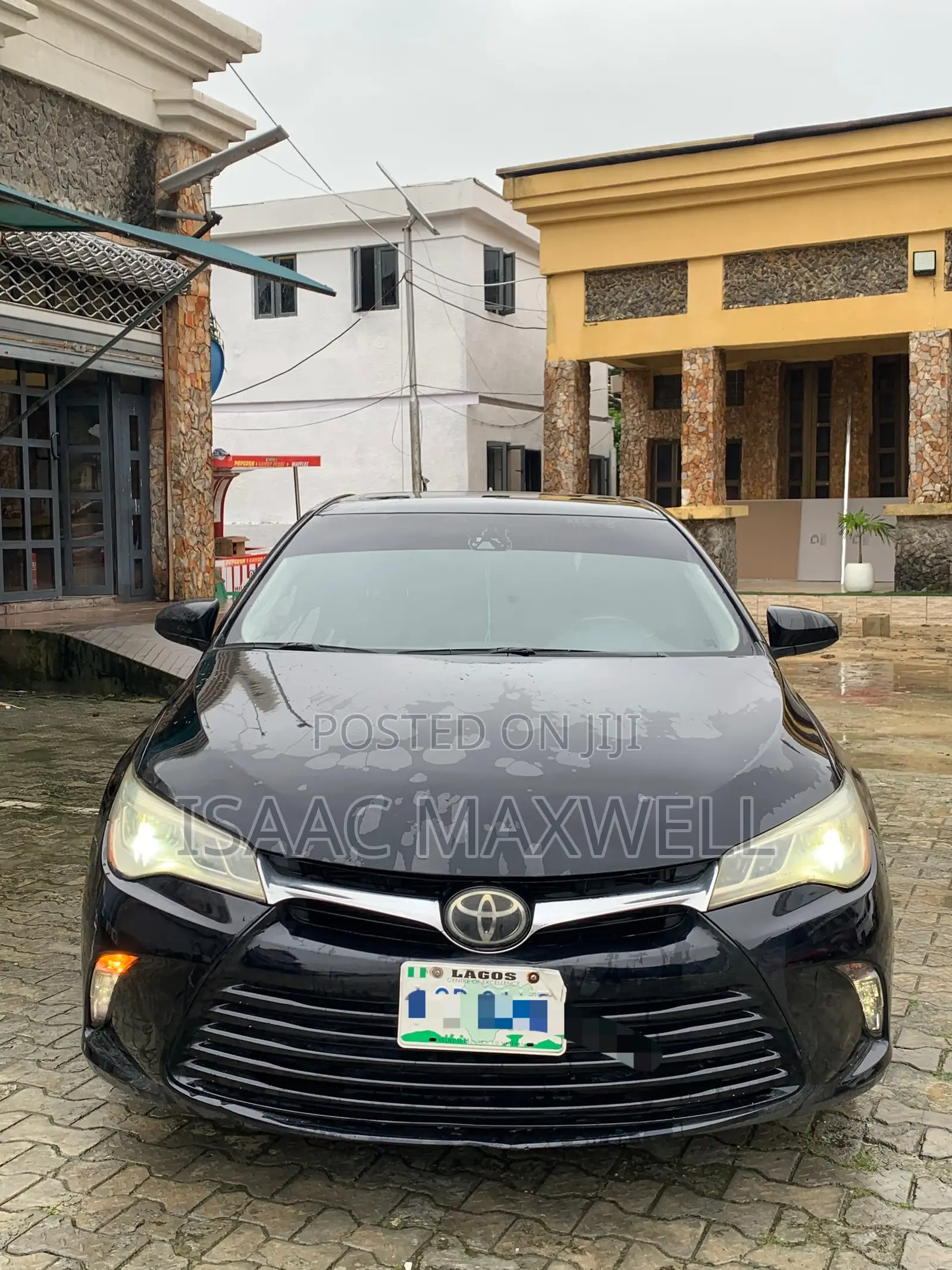 Toyota Camry XLE 4dr Sedan (3.5L 6cyl 6A) 2015 Black