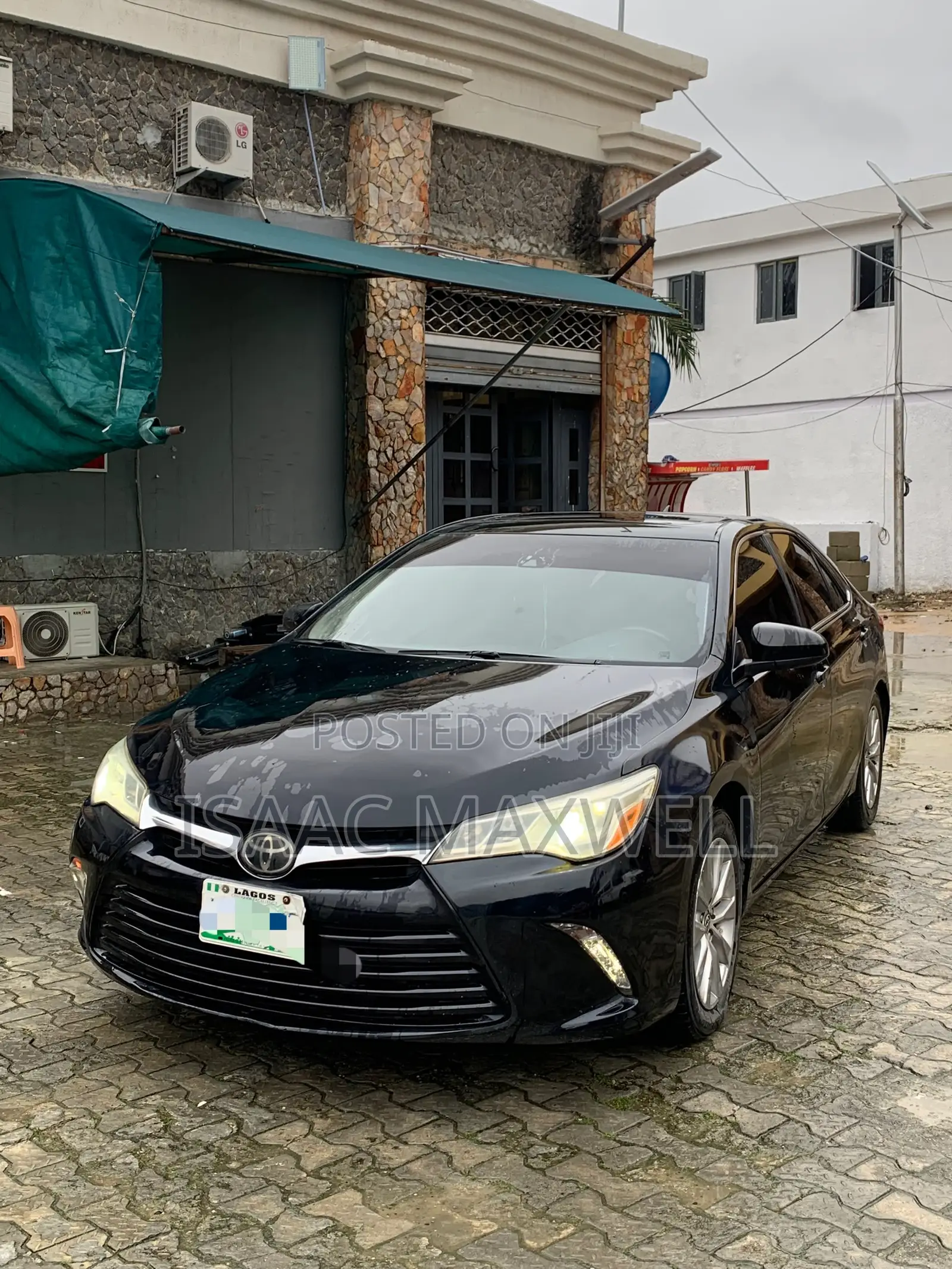 Toyota Camry XLE 4dr Sedan (3.5L 6cyl 6A) 2015 Black