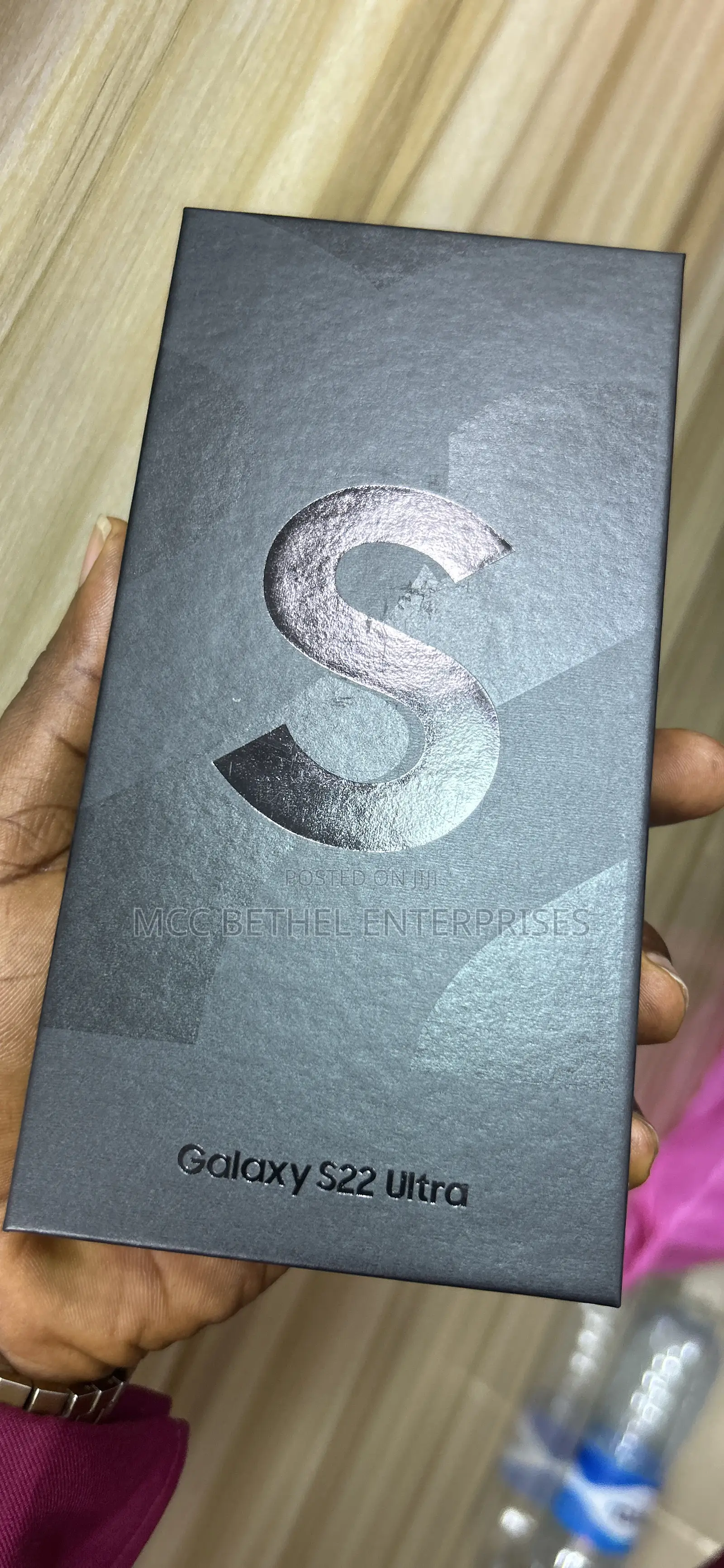 New Samsung Galaxy S22 Ultra 5G 256 GB Black