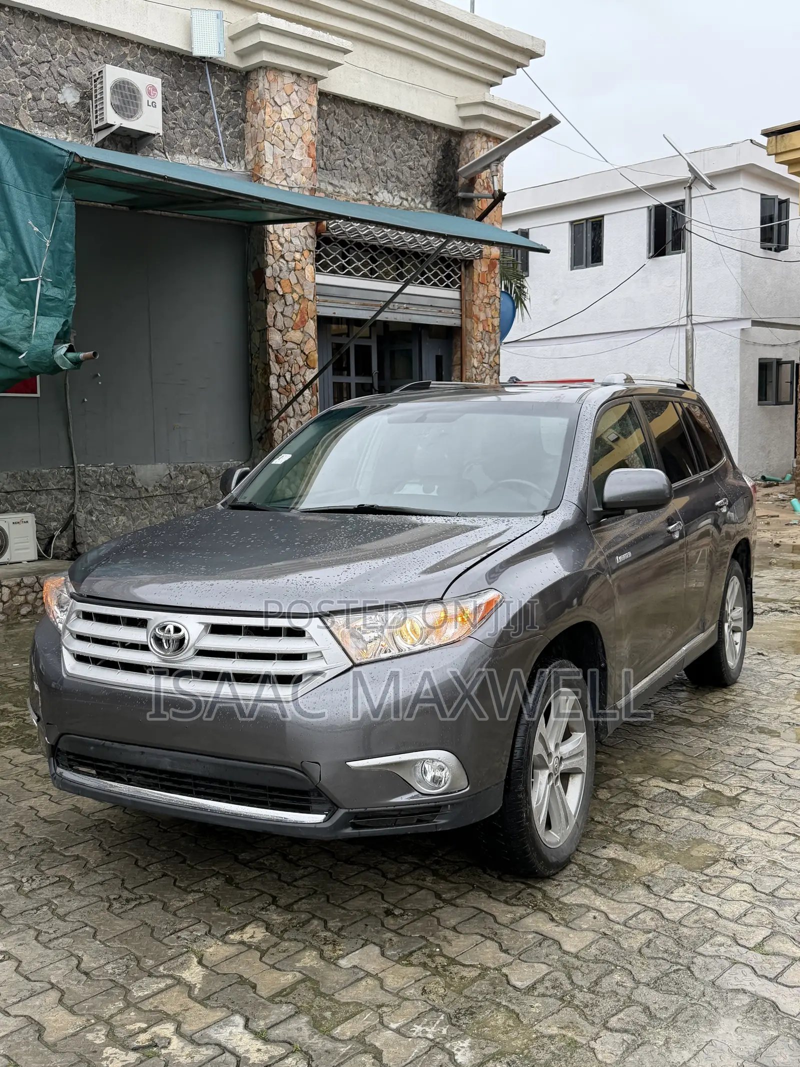 Toyota Highlander Limited 3.5l 4WD 2013 Gray