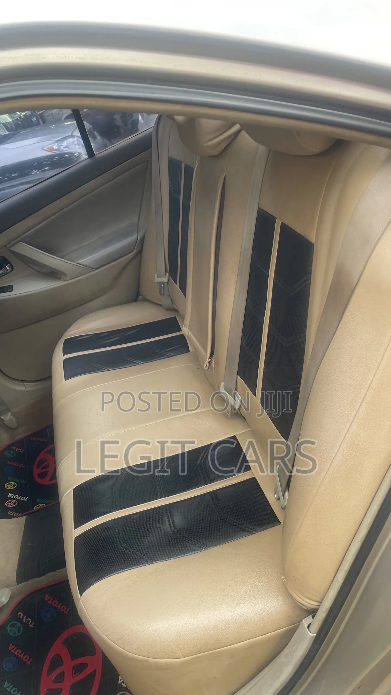 Toyota Camry 2008 Gold