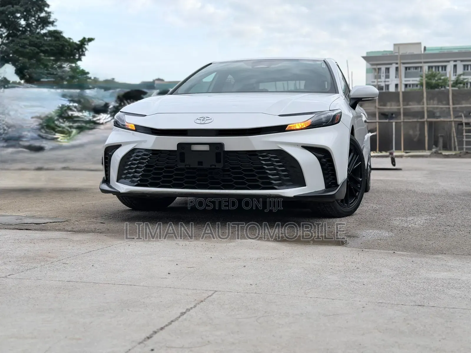 Toyota Camry 2025 White