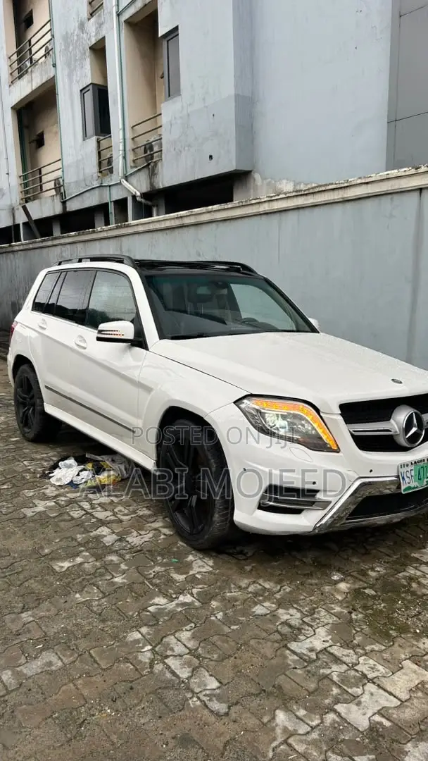 Mercedes-Benz GLK-Class 350 4MATIC 2013 White