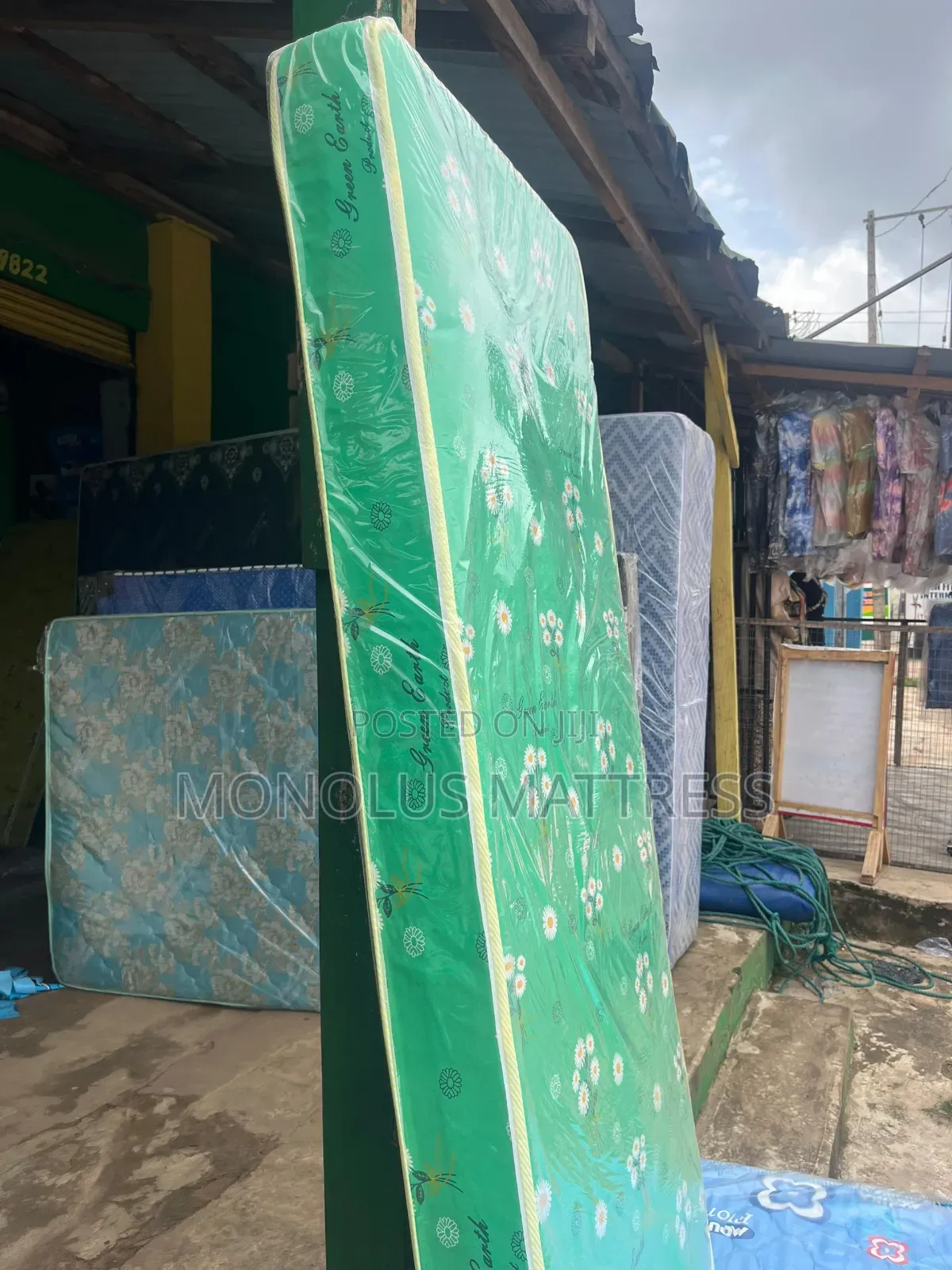 21⁄2 by 6 by 6 Green Earth Student Mattress in Ibadan, Sagamu, Ijebu