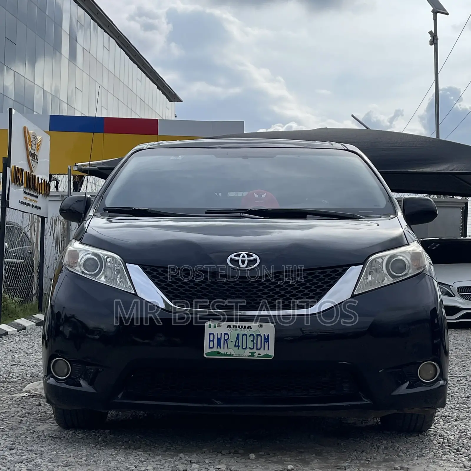 Toyota Sienna XLE 8 Passenger 2011 Black