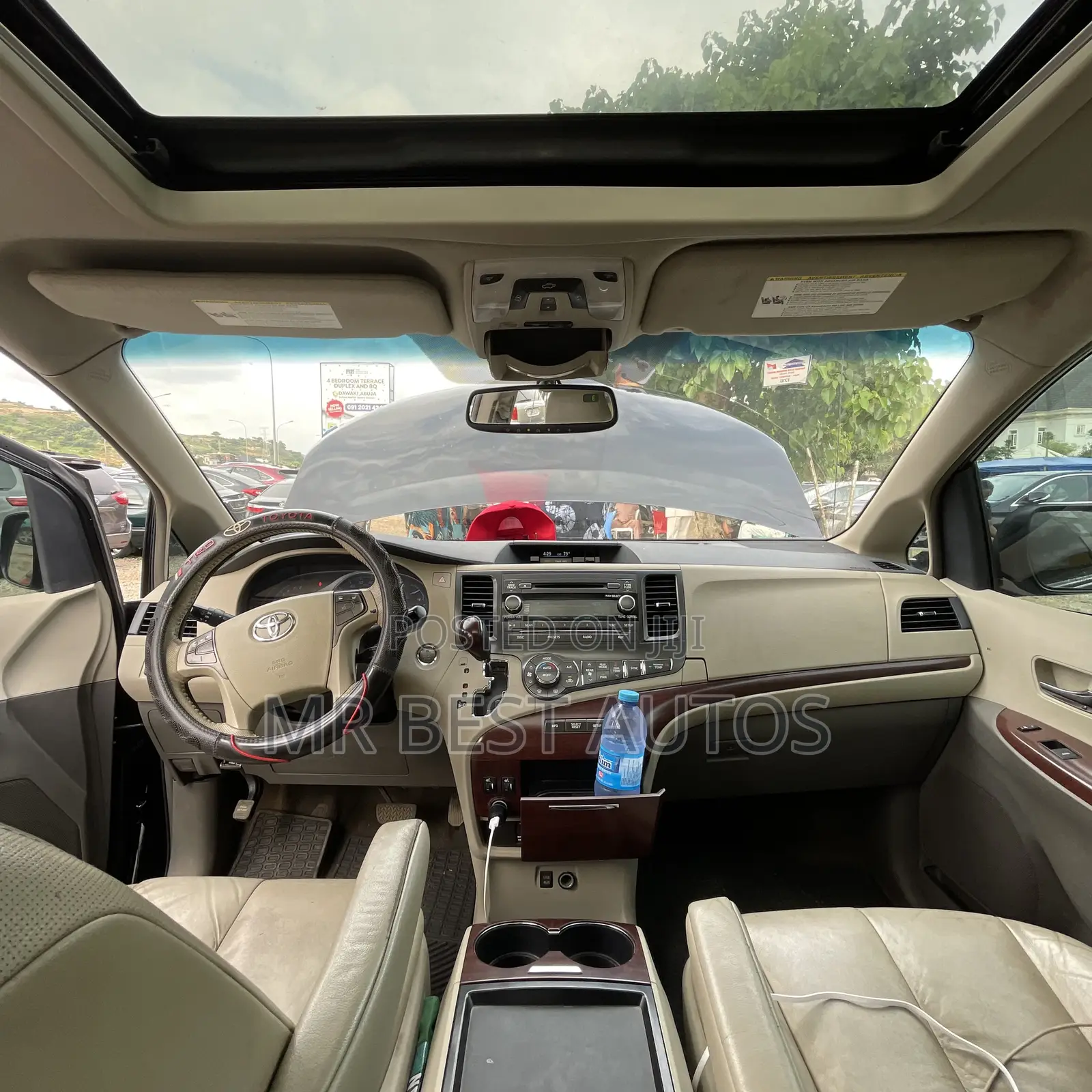 Toyota Sienna XLE 8 Passenger 2011 Black