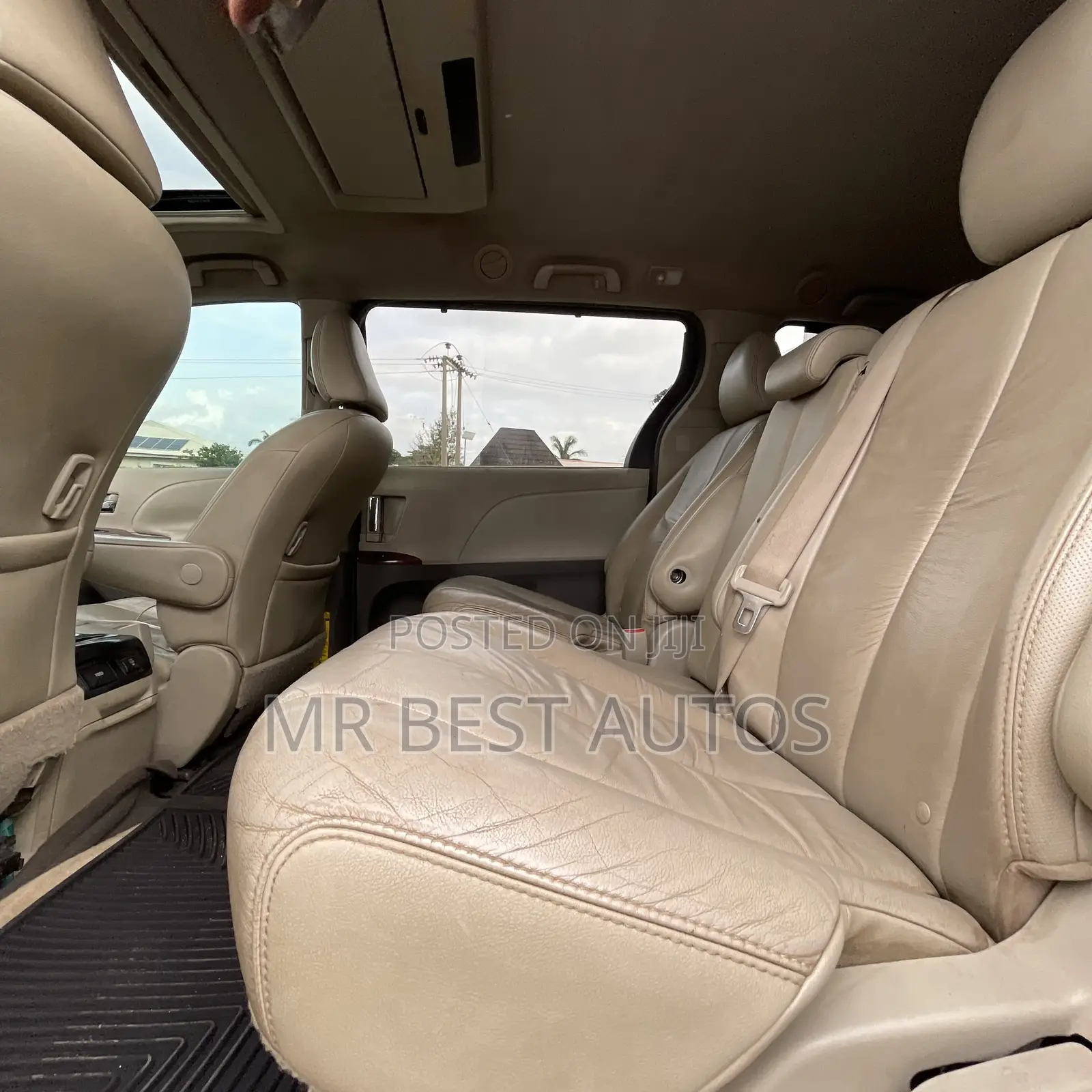 Toyota Sienna XLE 8 Passenger 2011 Black