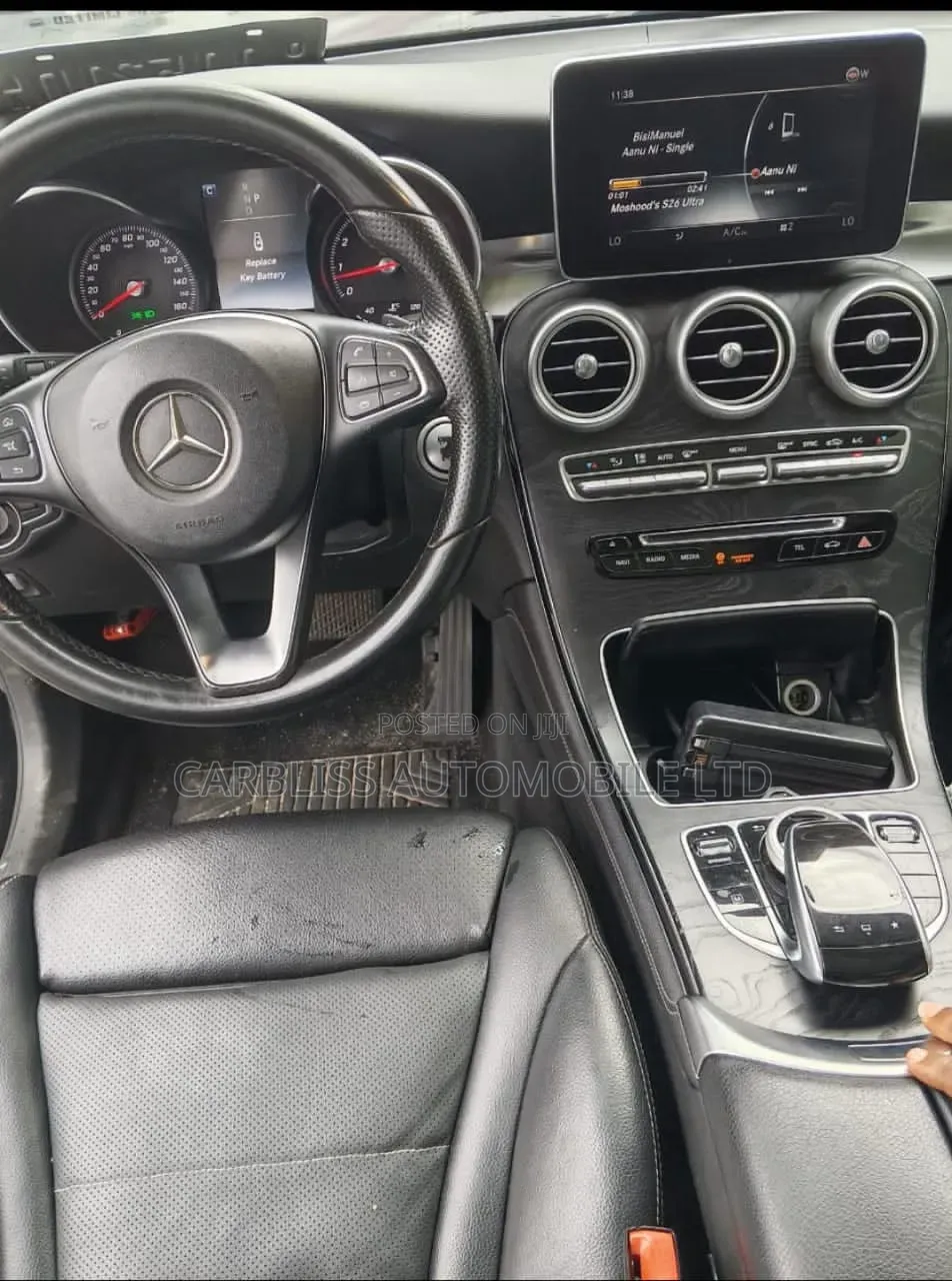 Mercedes-Benz GLC-Class 2016 Black