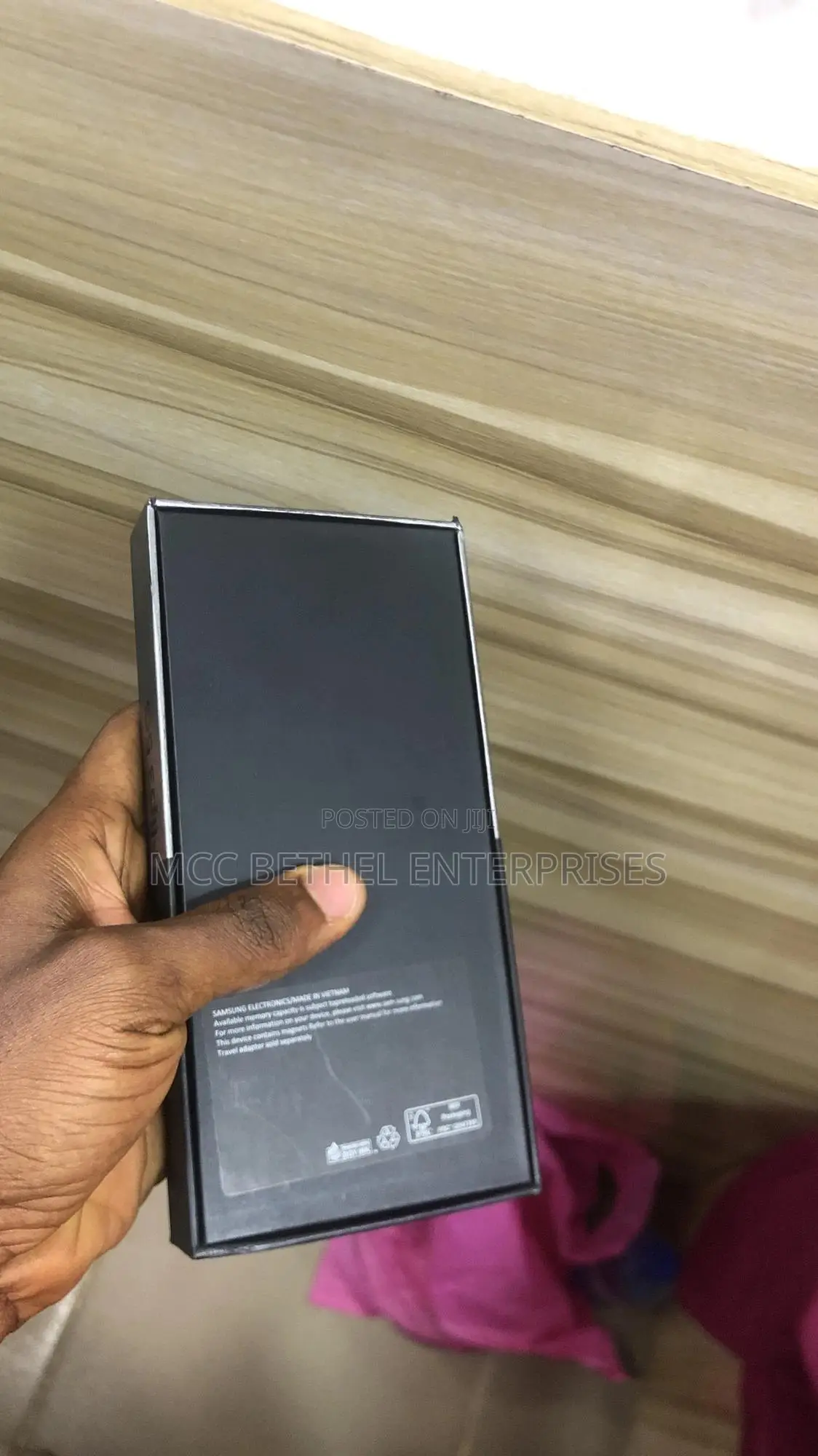 New Samsung Galaxy Z Flip3 5G 256 GB Purple