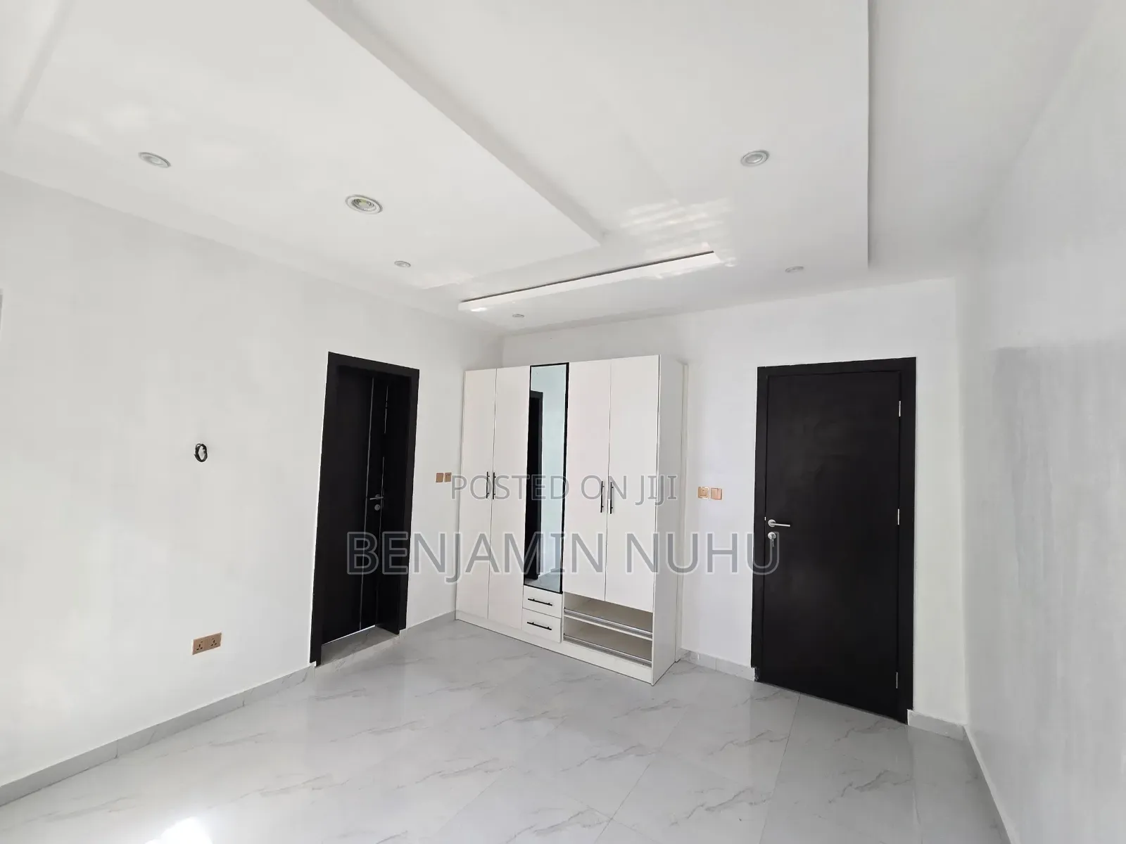 4bdrm Duplex in Sunshine Estate, Off Lekki-Epe Expressway for sale