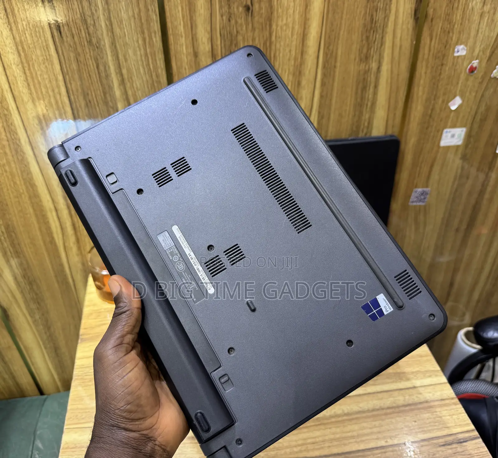 Laptop Dell Latitude 3340 8GB Intel Core i3 HDD+SSD 500GB