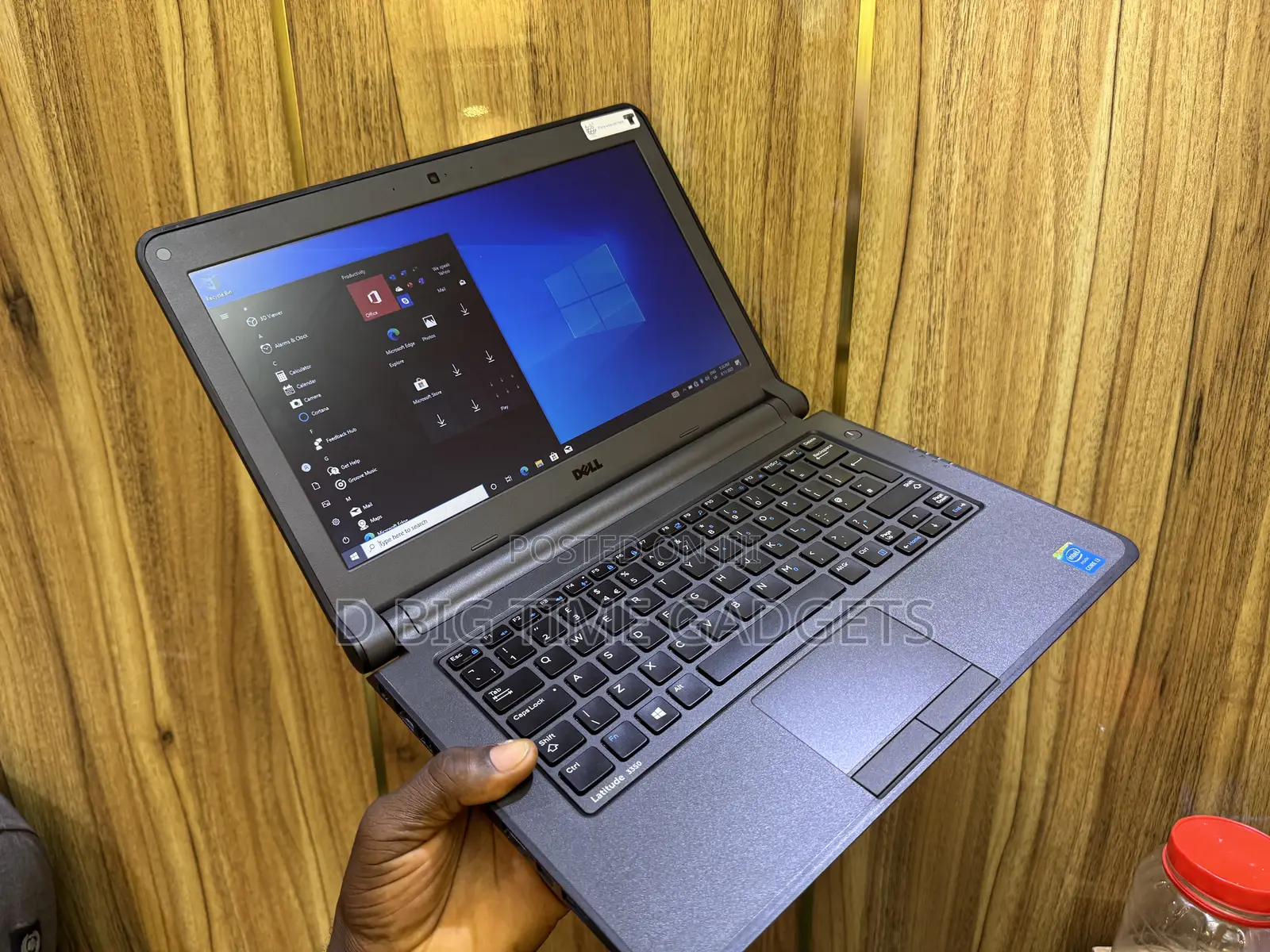 Laptop Dell Latitude 3340 8GB Intel Core i3 HDD+SSD 500GB