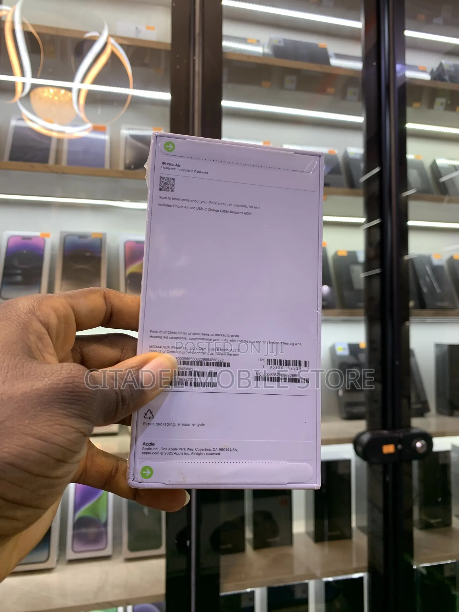 New Apple iPhone Air 256 GB Gold